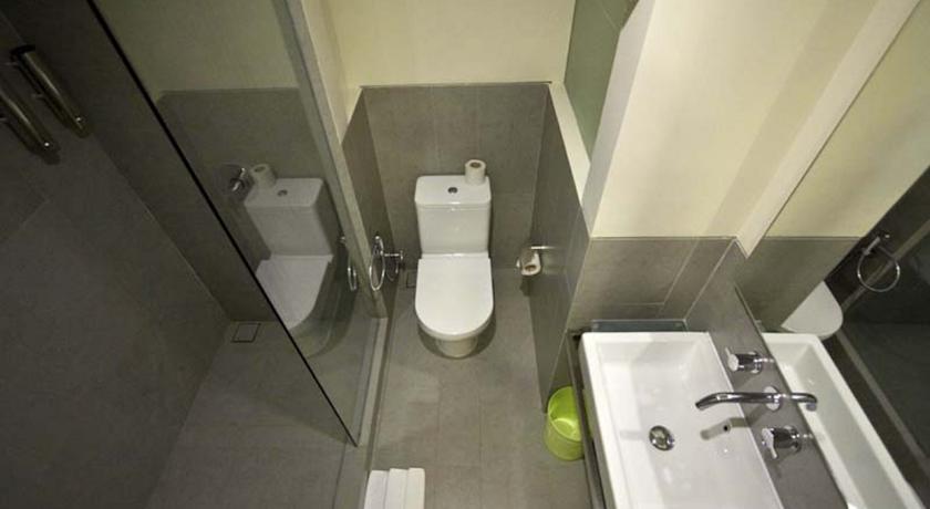 J Hotel Kuta