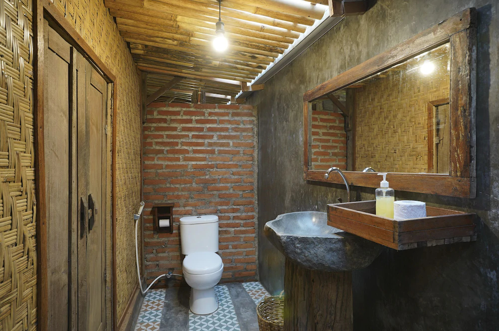 Kayu Beach Villa by OYO Rooms