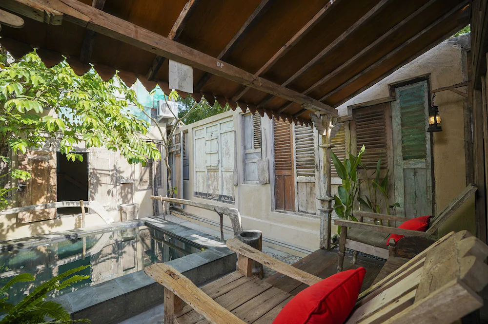 Kayu Beach Villa by OYO Rooms