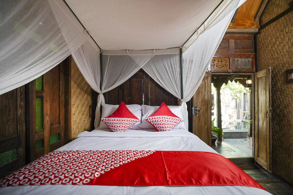 Kayu Beach Villa by OYO Rooms