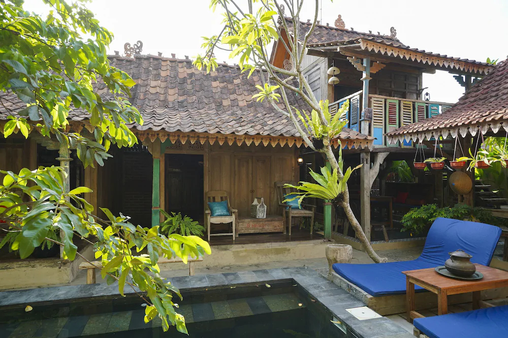 Kayu Beach Villa by OYO Rooms