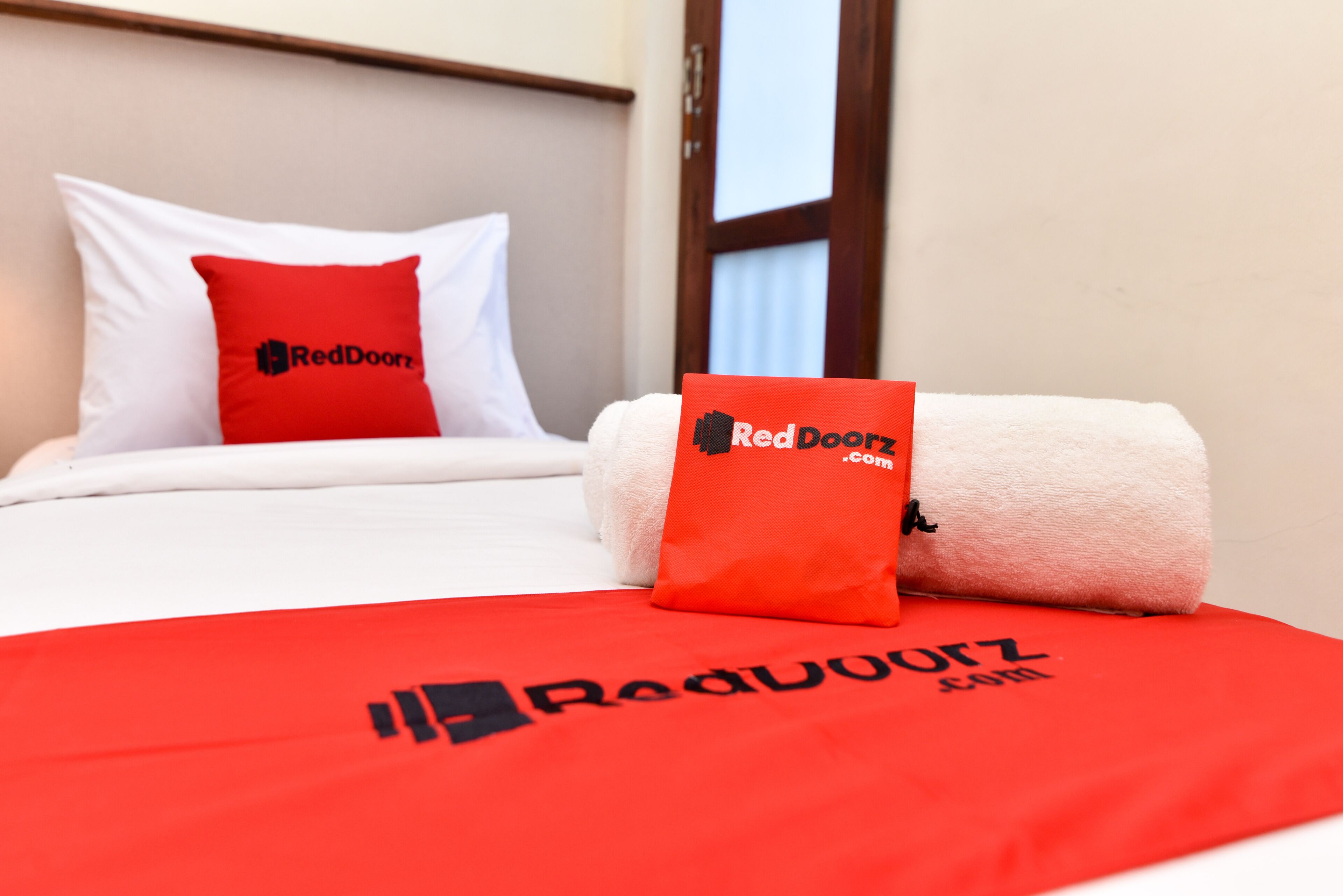 Keola Hotel Legian by RedDoorz