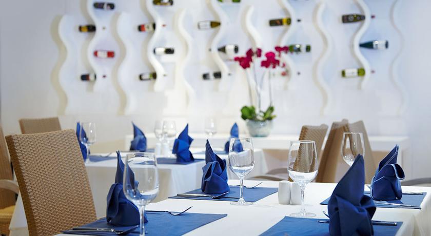 Kuta Angel Hotel Luxurious Living