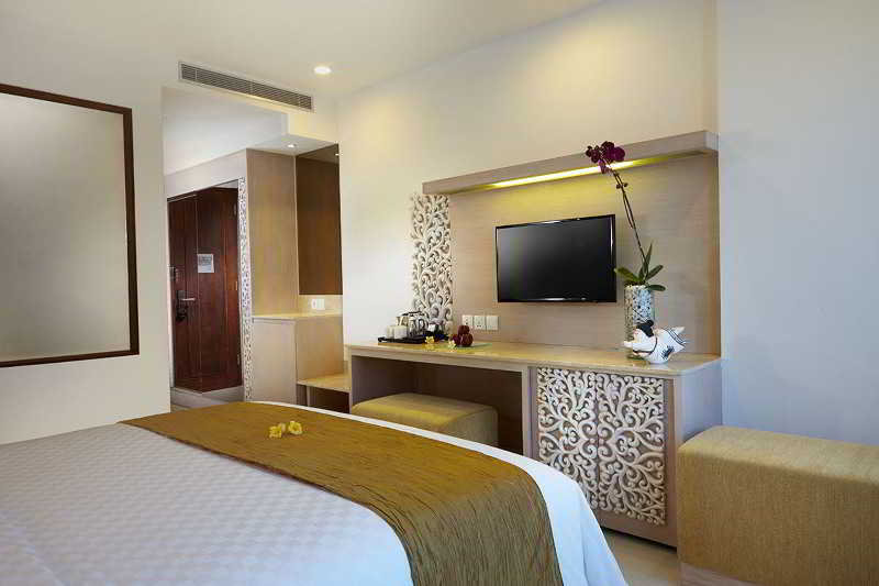 Kuta Angel Hotel Luxurious Living