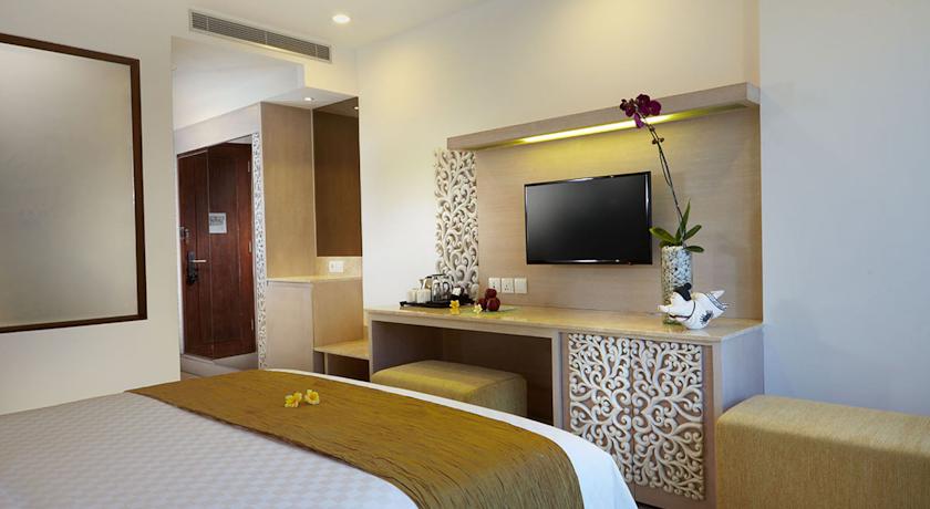 Kuta Angel Hotel Luxurious Living