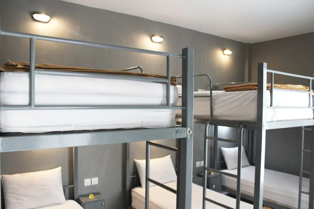 Kuta Beach Hostel