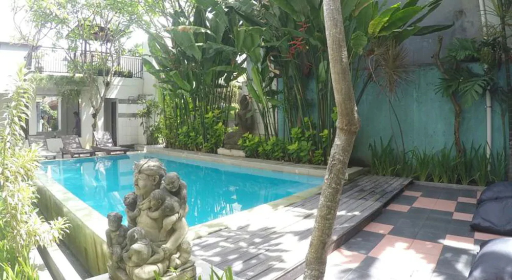 Kuta Beach Hostel