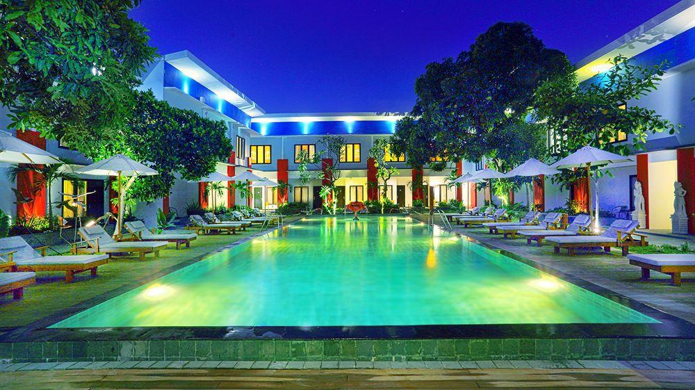 Kuta Holiday Villas
