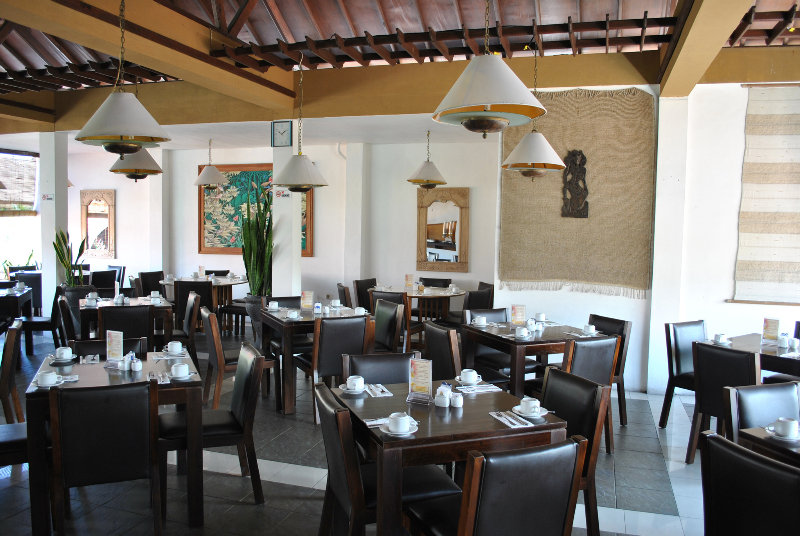 Kuta Lagoon Resort