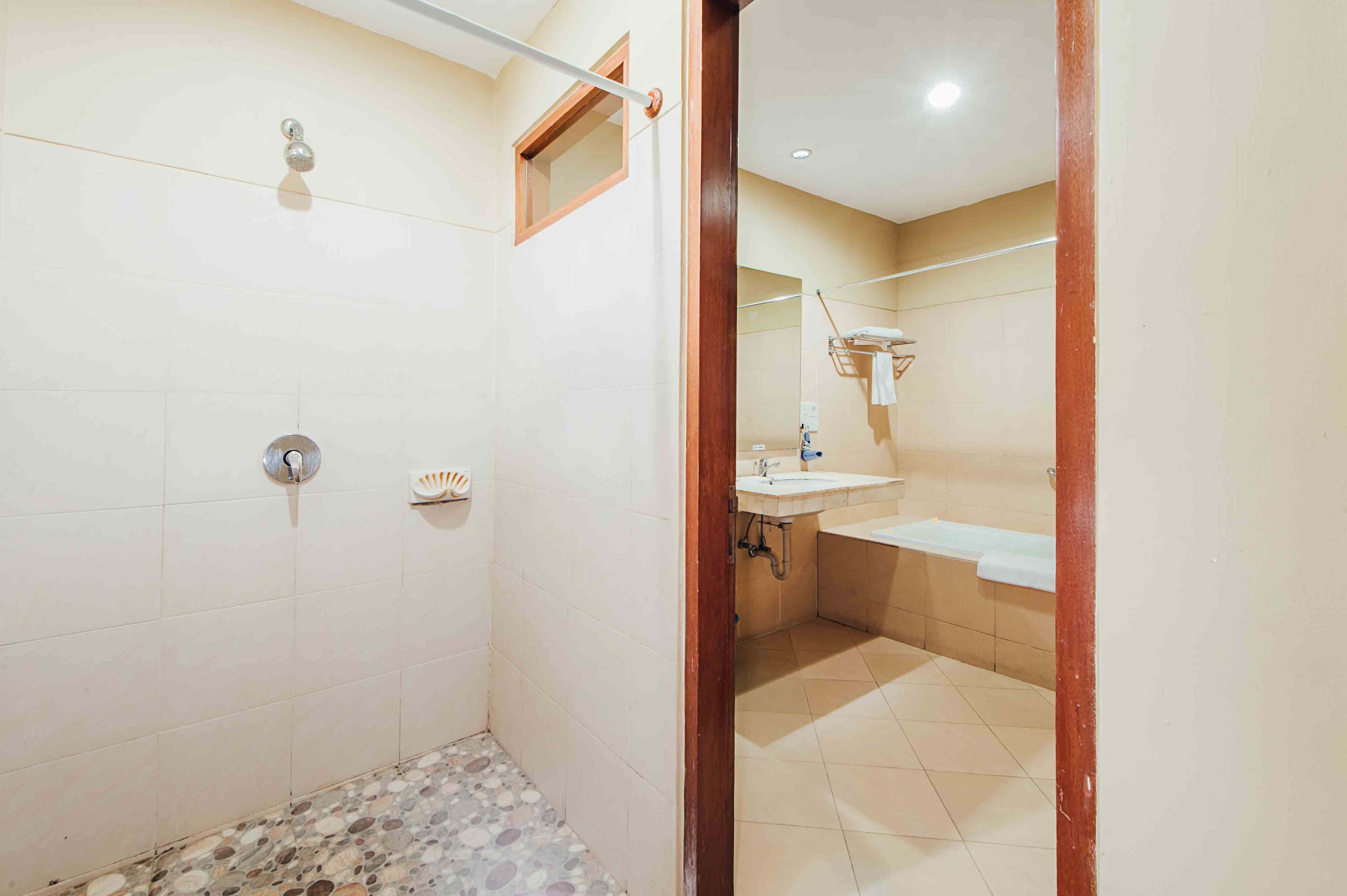 Kuta Puri Bungalows Villas & Resort