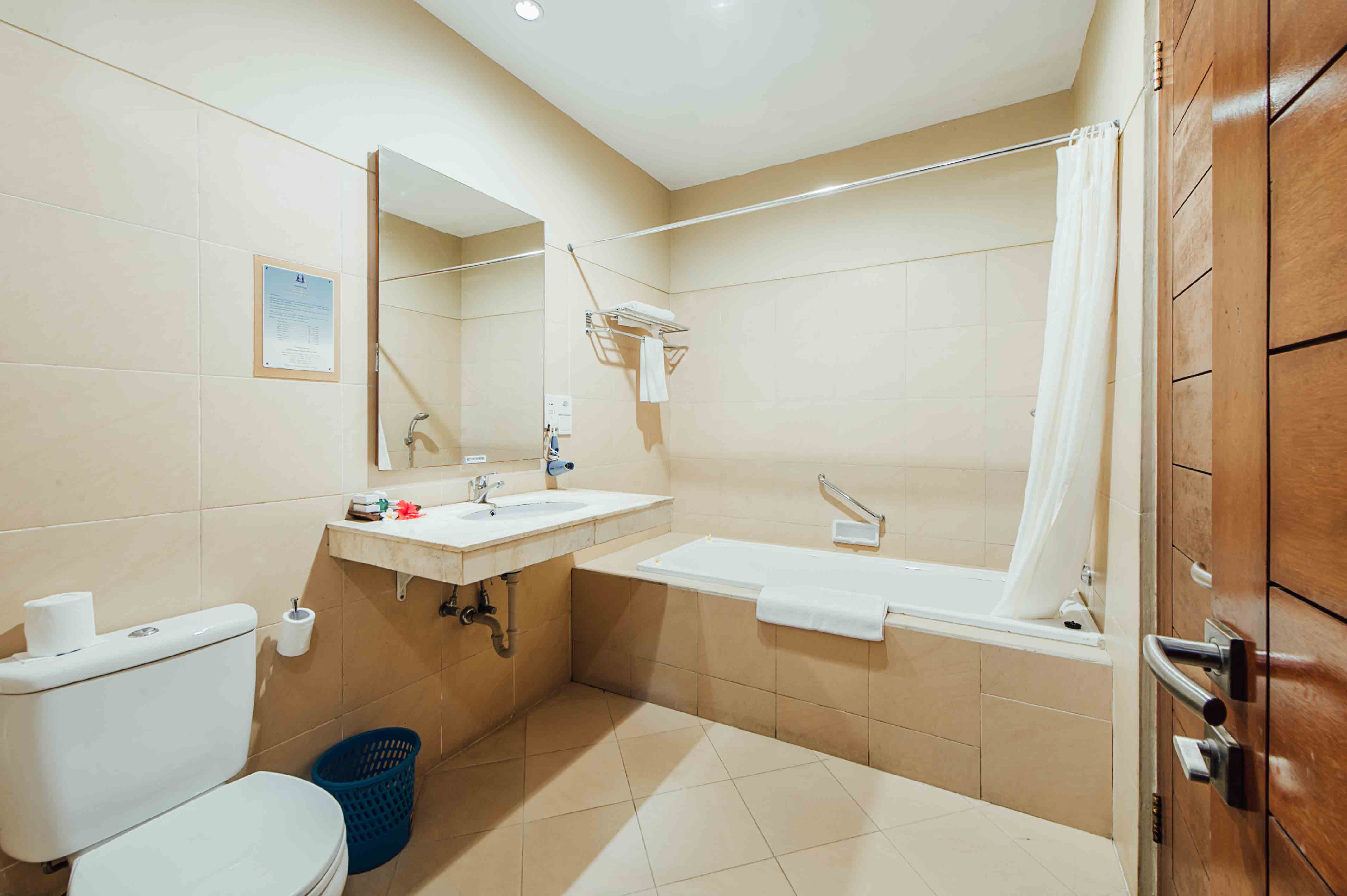 Kuta Puri Bungalows Villas & Resort