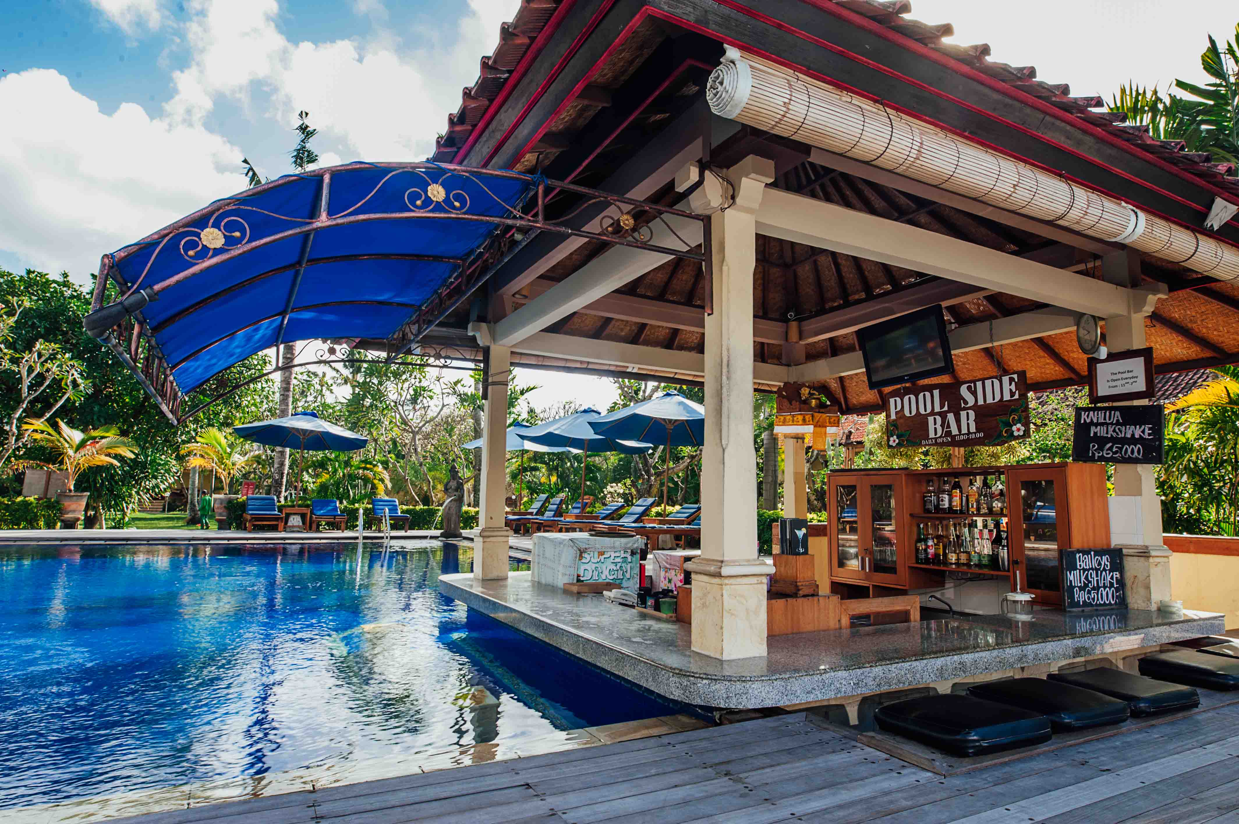 Kuta Puri Bungalows Villas & Resort
