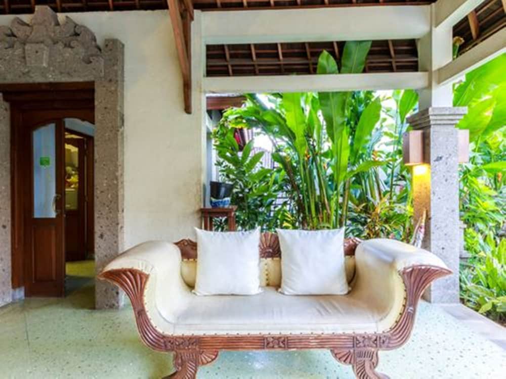 Kyriad Villa & Hotel Seminyak