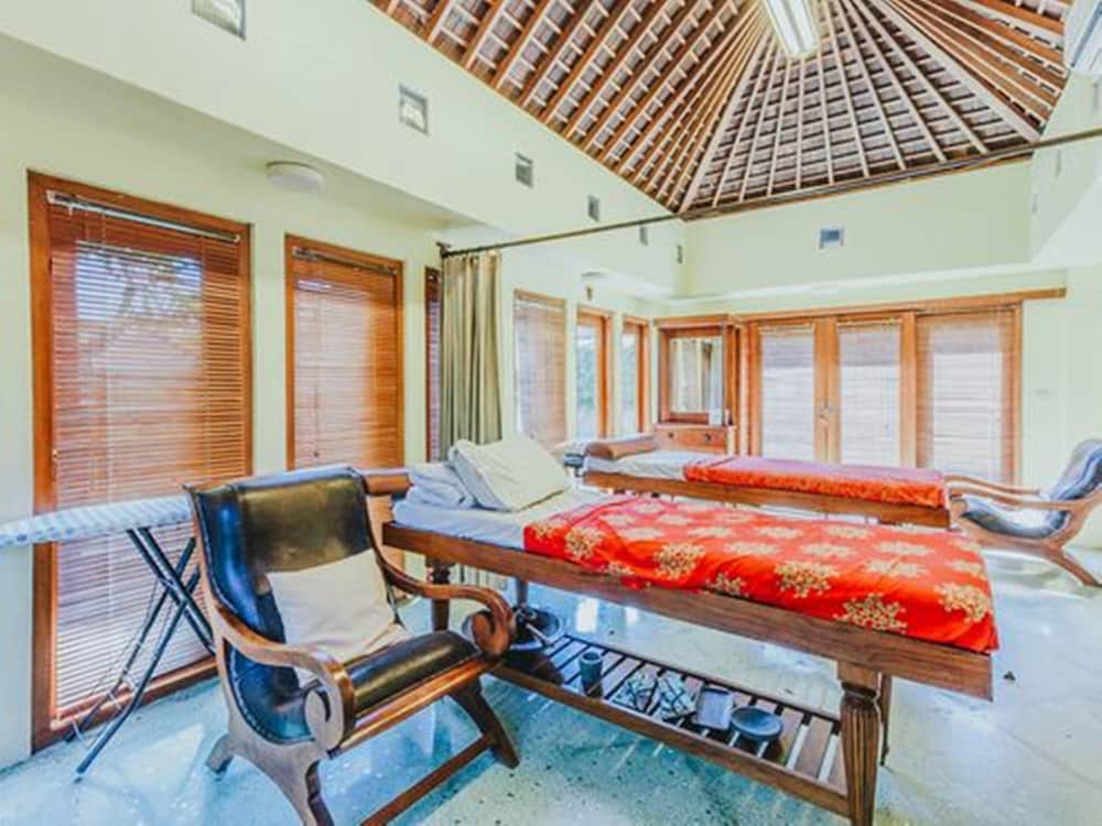 Kyriad Villa & Hotel Seminyak