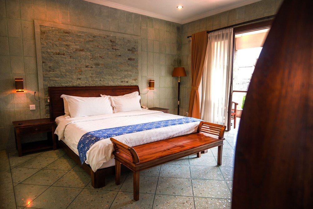 Kyriad Villa & Hotel Seminyak