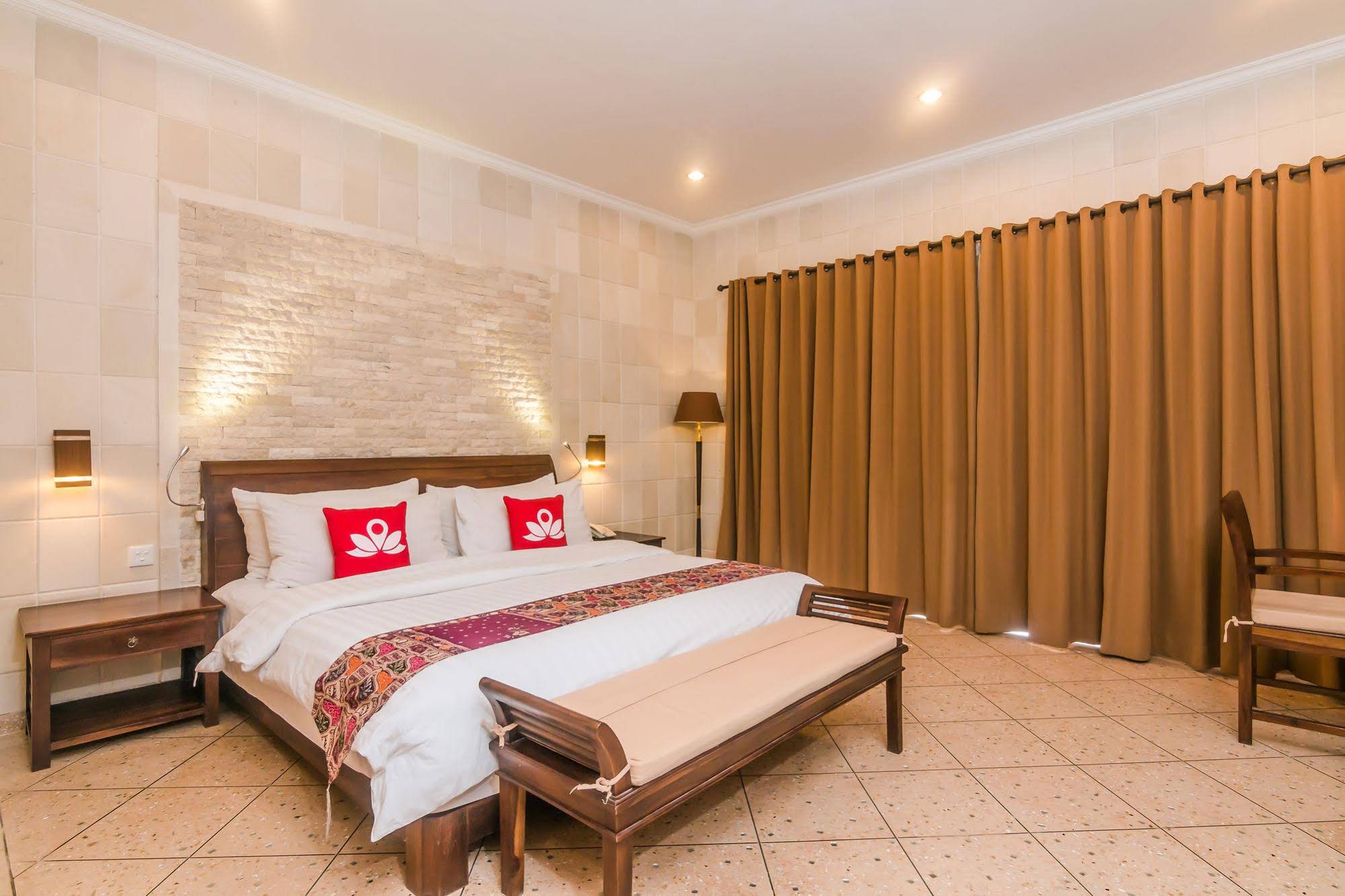 Kyriad Villa & Hotel Seminyak by ZEN Rooms