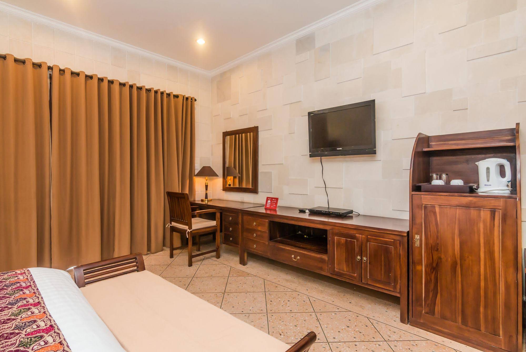 Kyriad Villa & Hotel Seminyak by ZEN Rooms