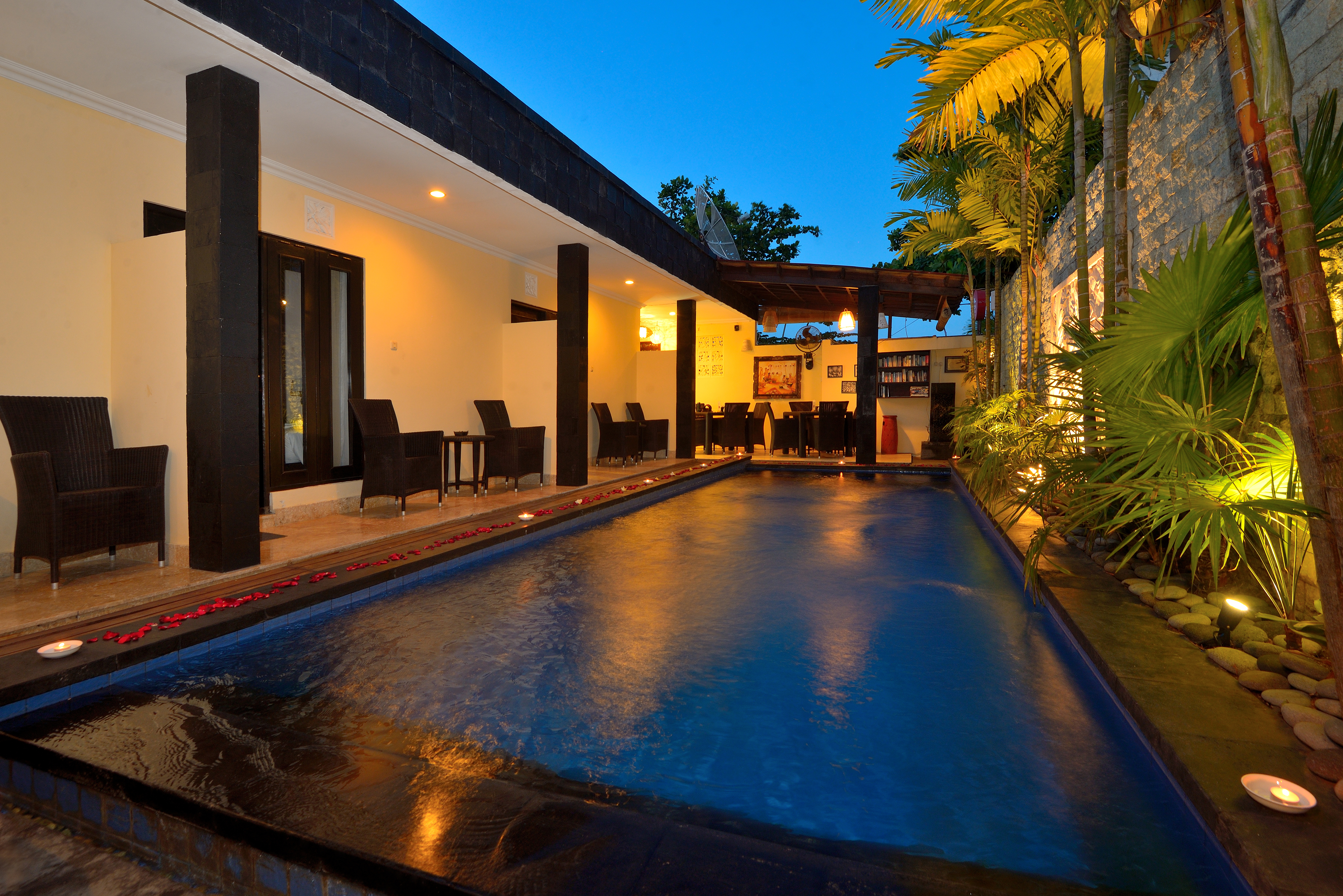 Andari Legian Hotel