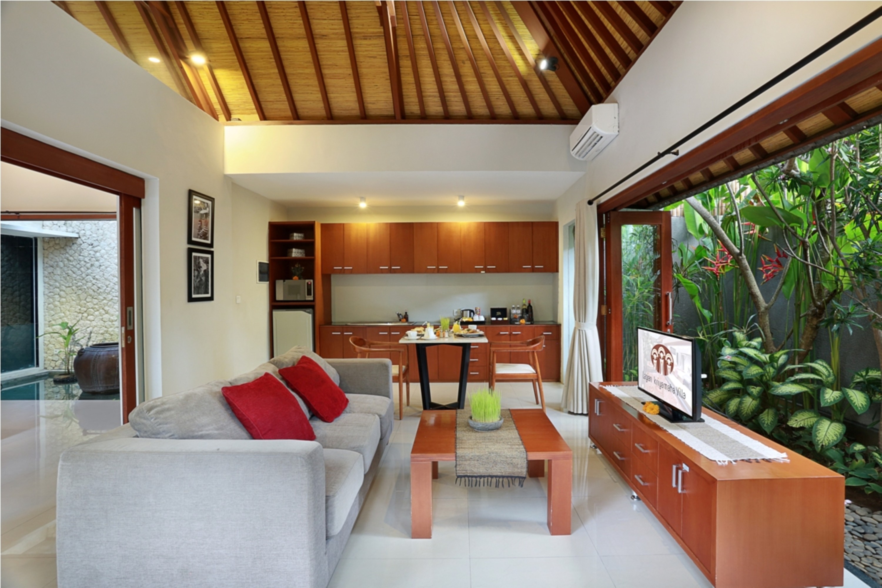 Seminyak Sanctuary Villa by Ini Vie Hospitality