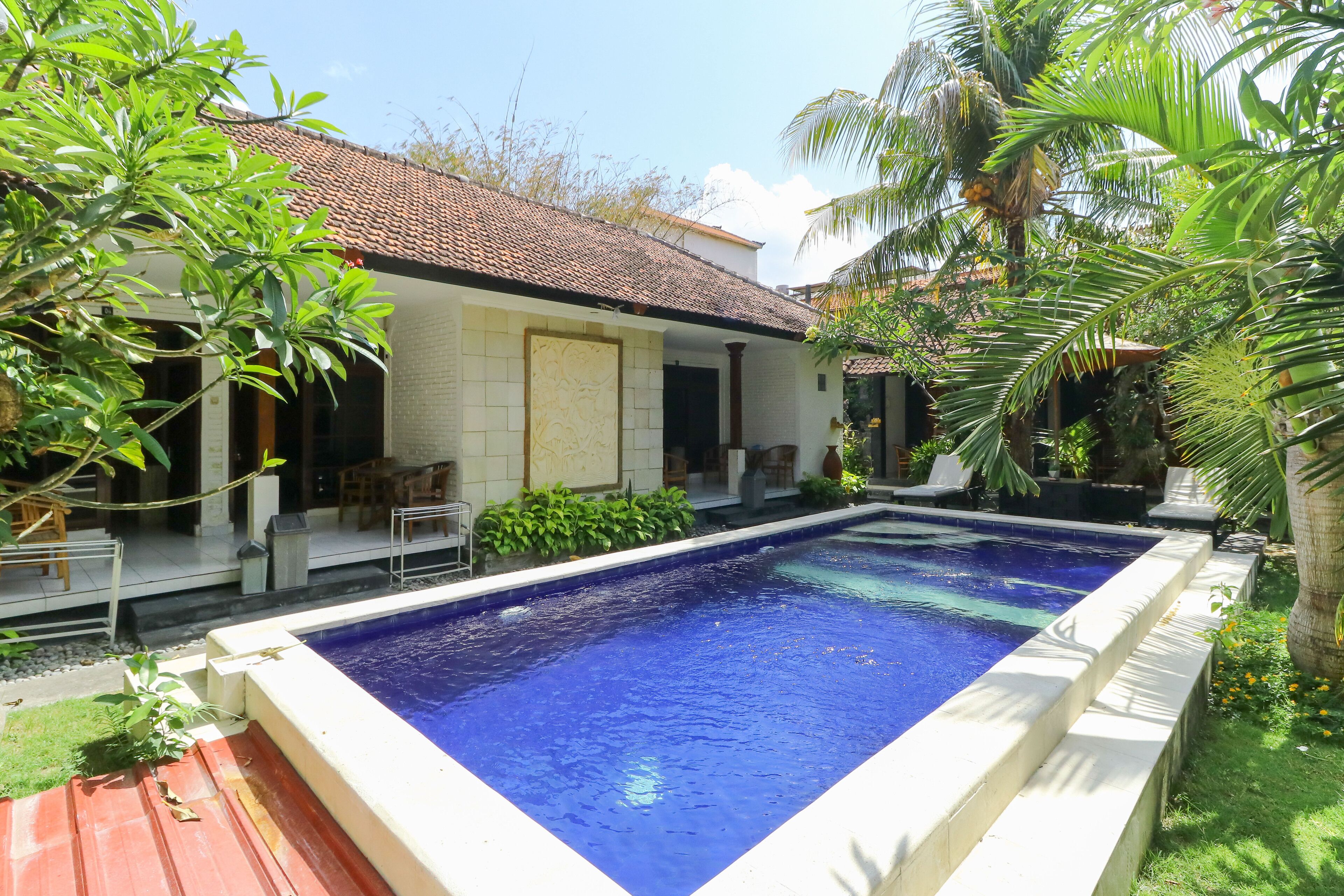 Legian Mas Beach Inn