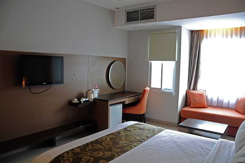New Kuta Hotel by LORIN