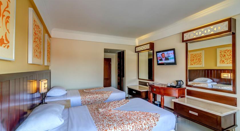 Maharani Beach