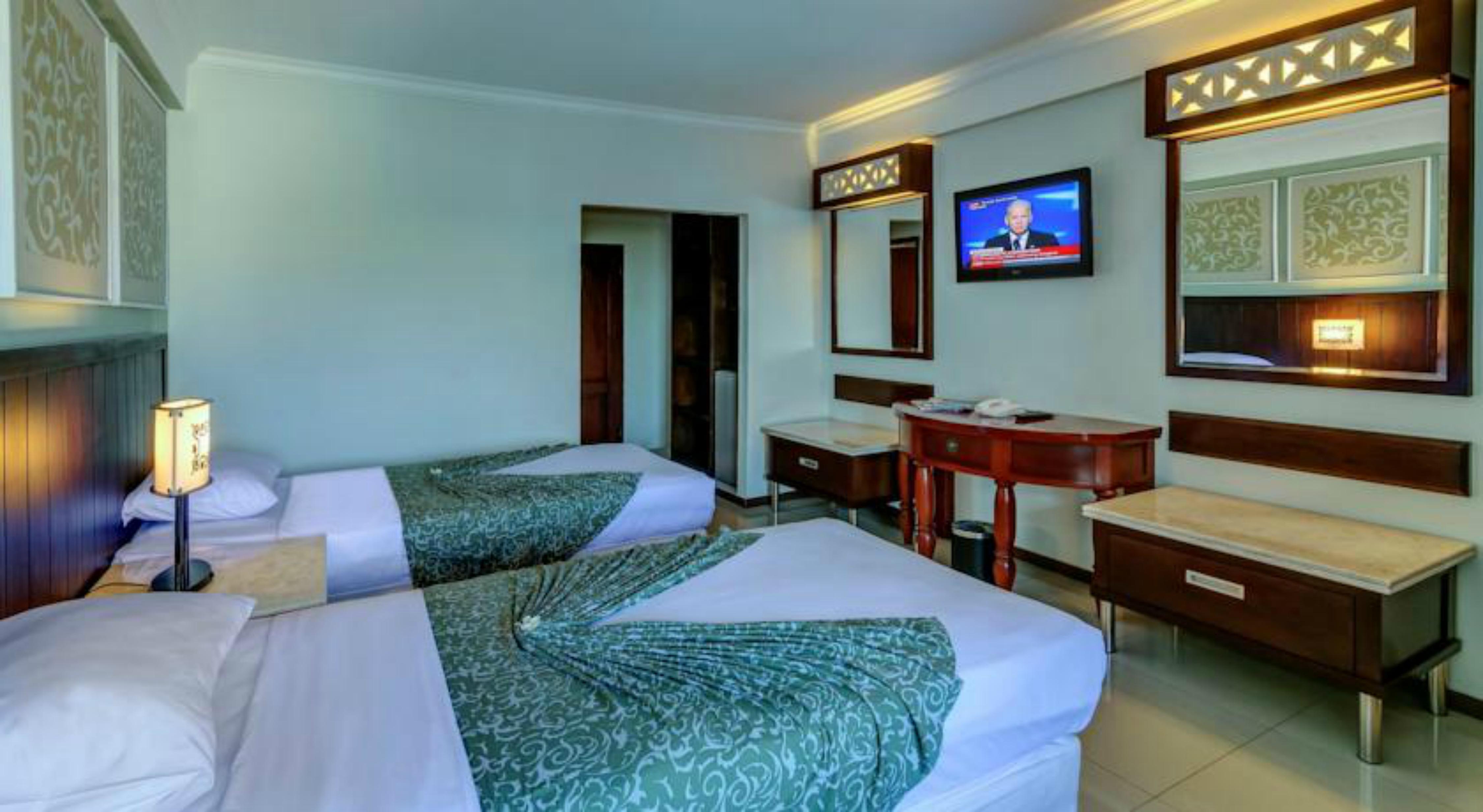 Maharani Beach