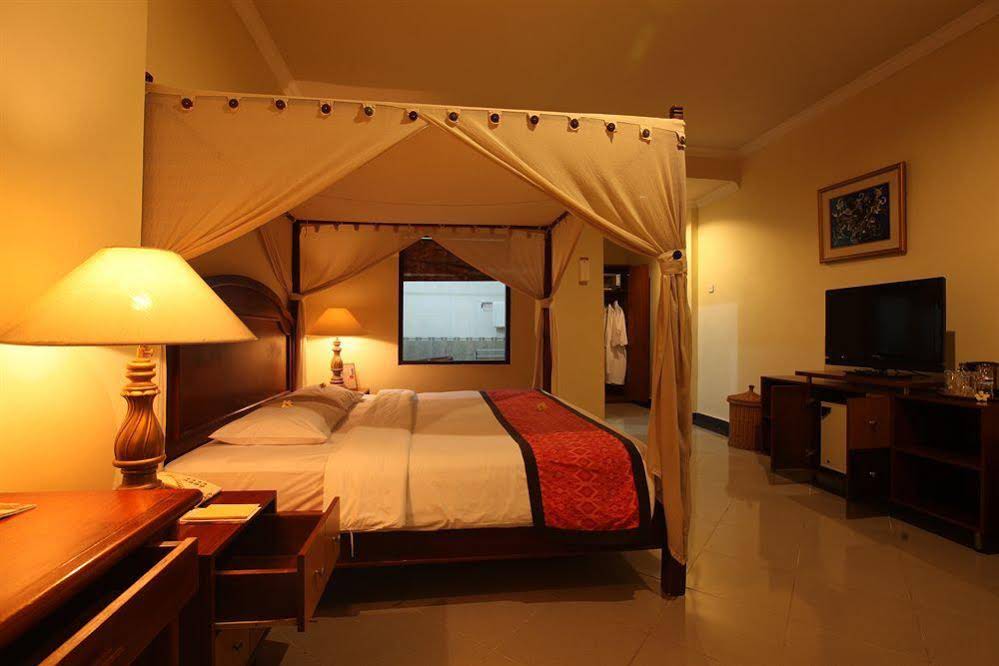 Maxi Hotel And Spa