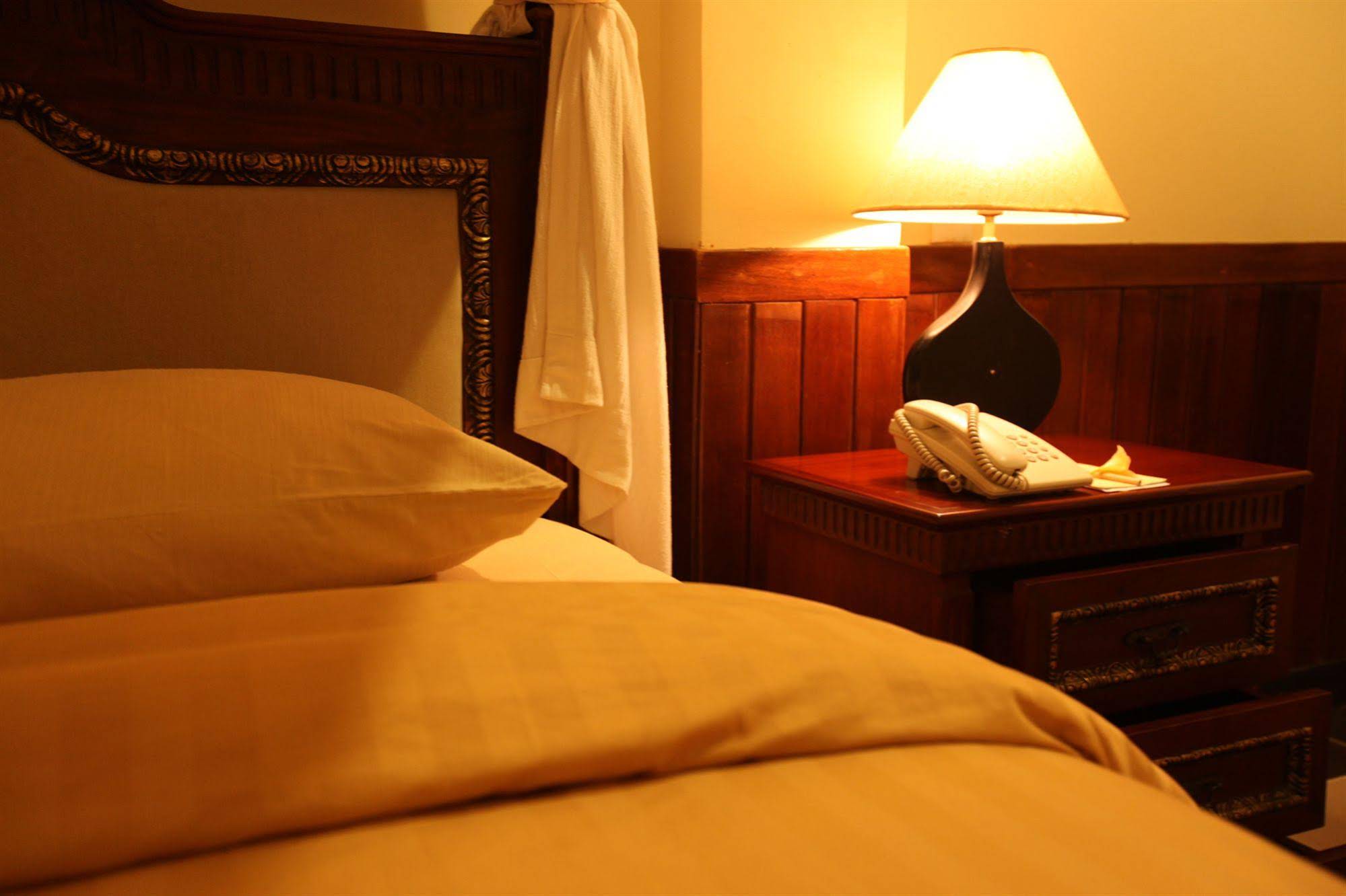 Maxi Hotel And Spa