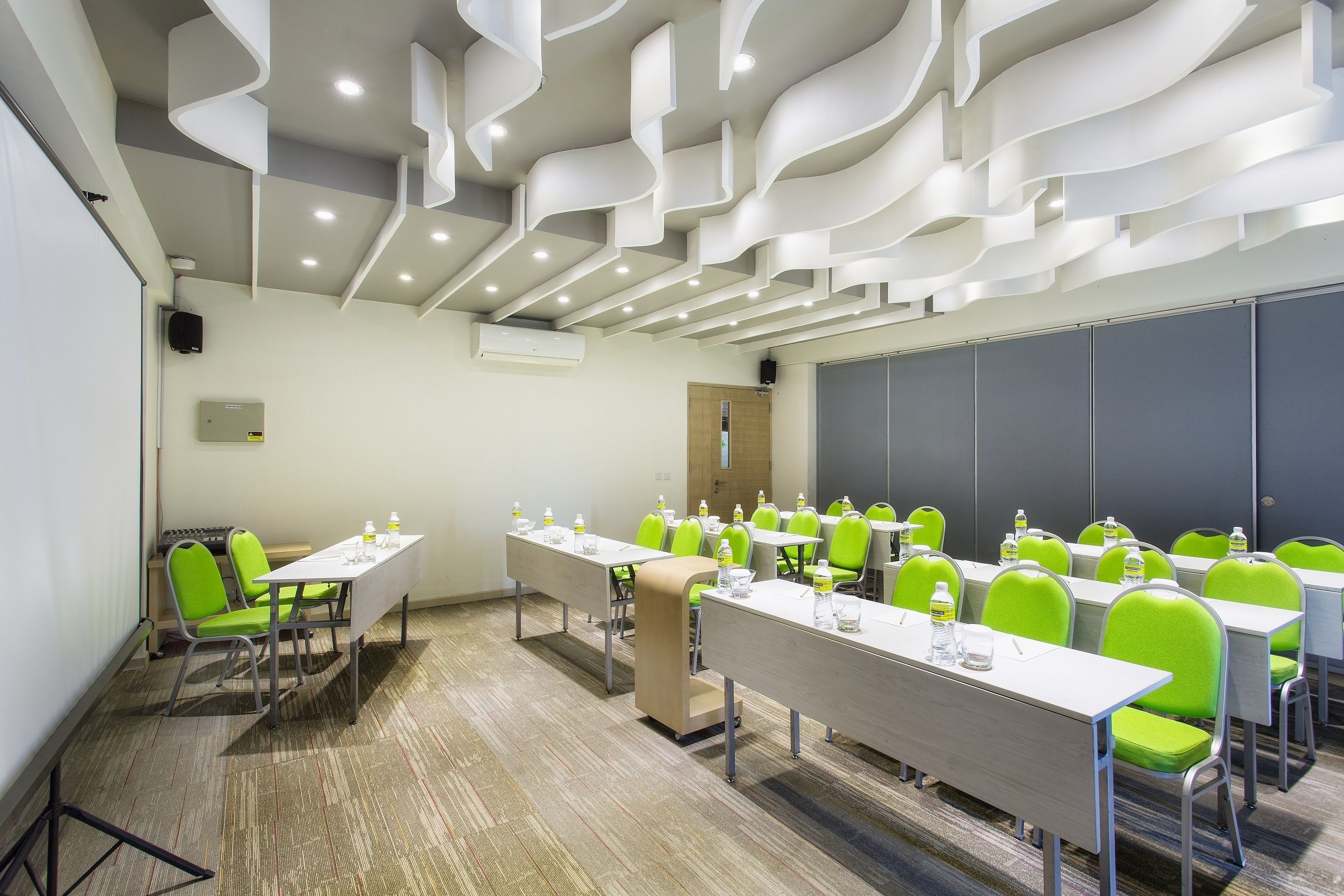 MaxOneHotels.com @ Bukit Jimbaran