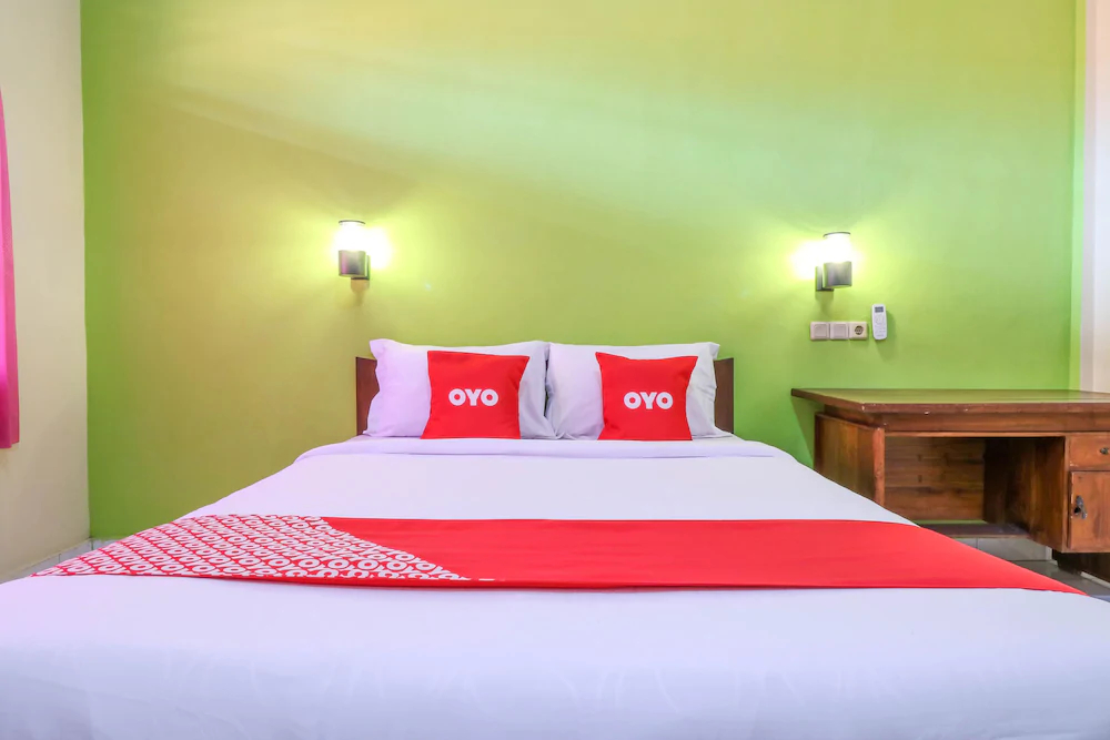 Nan Berlian Inn by OYO Rooms