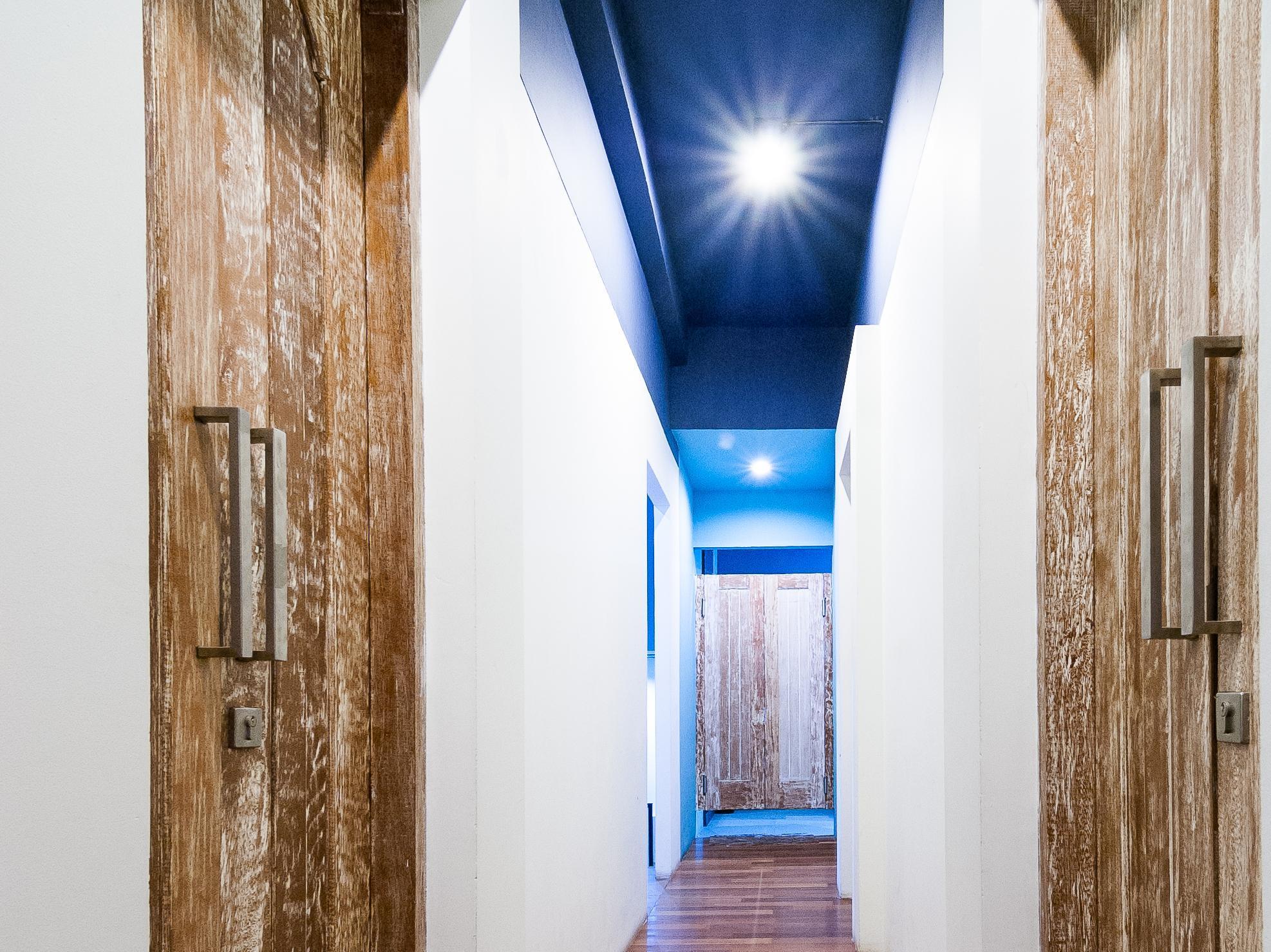 Nau Here Hostel