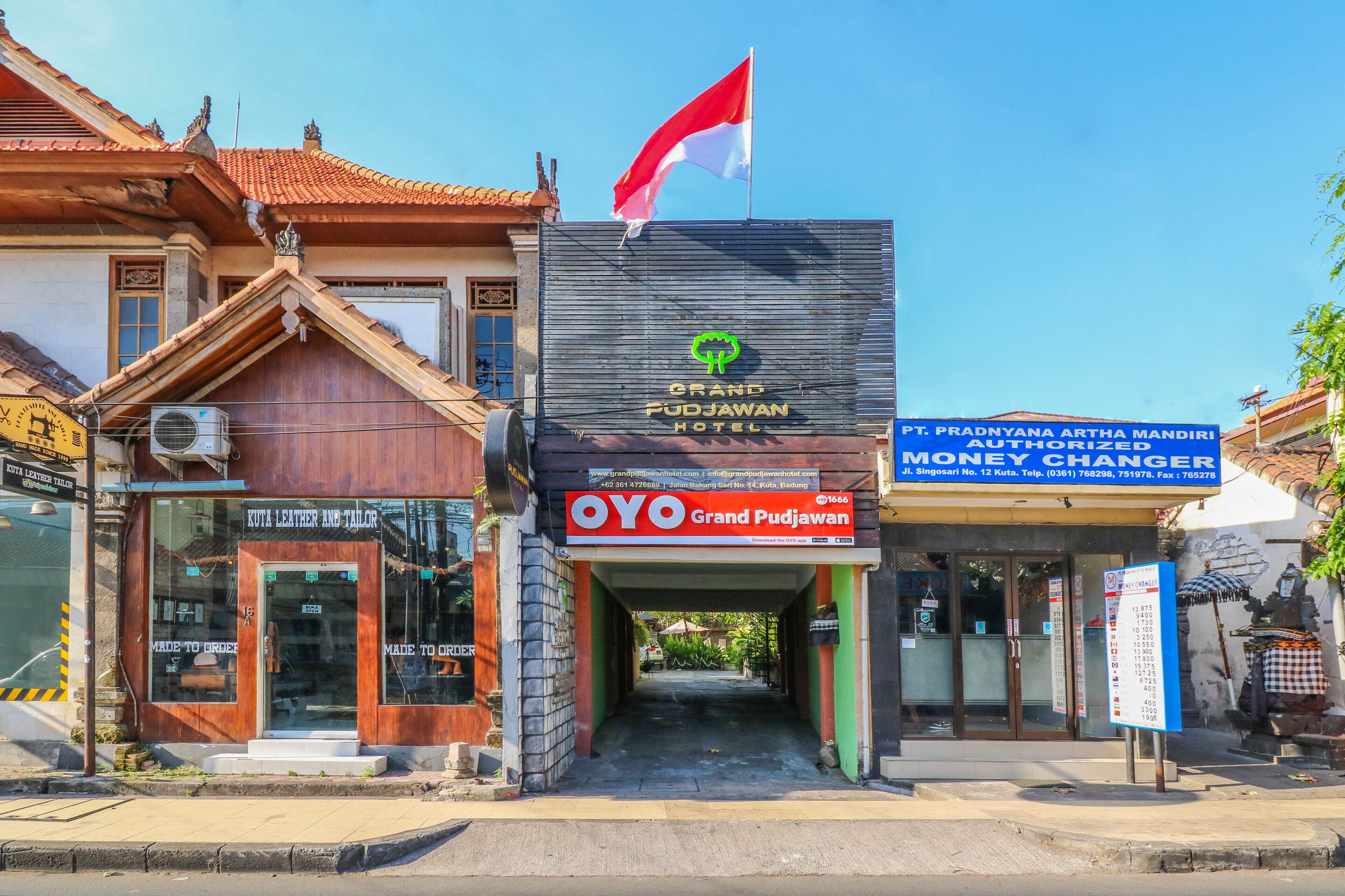OYO 1666 Grand Pudjawan Hotel