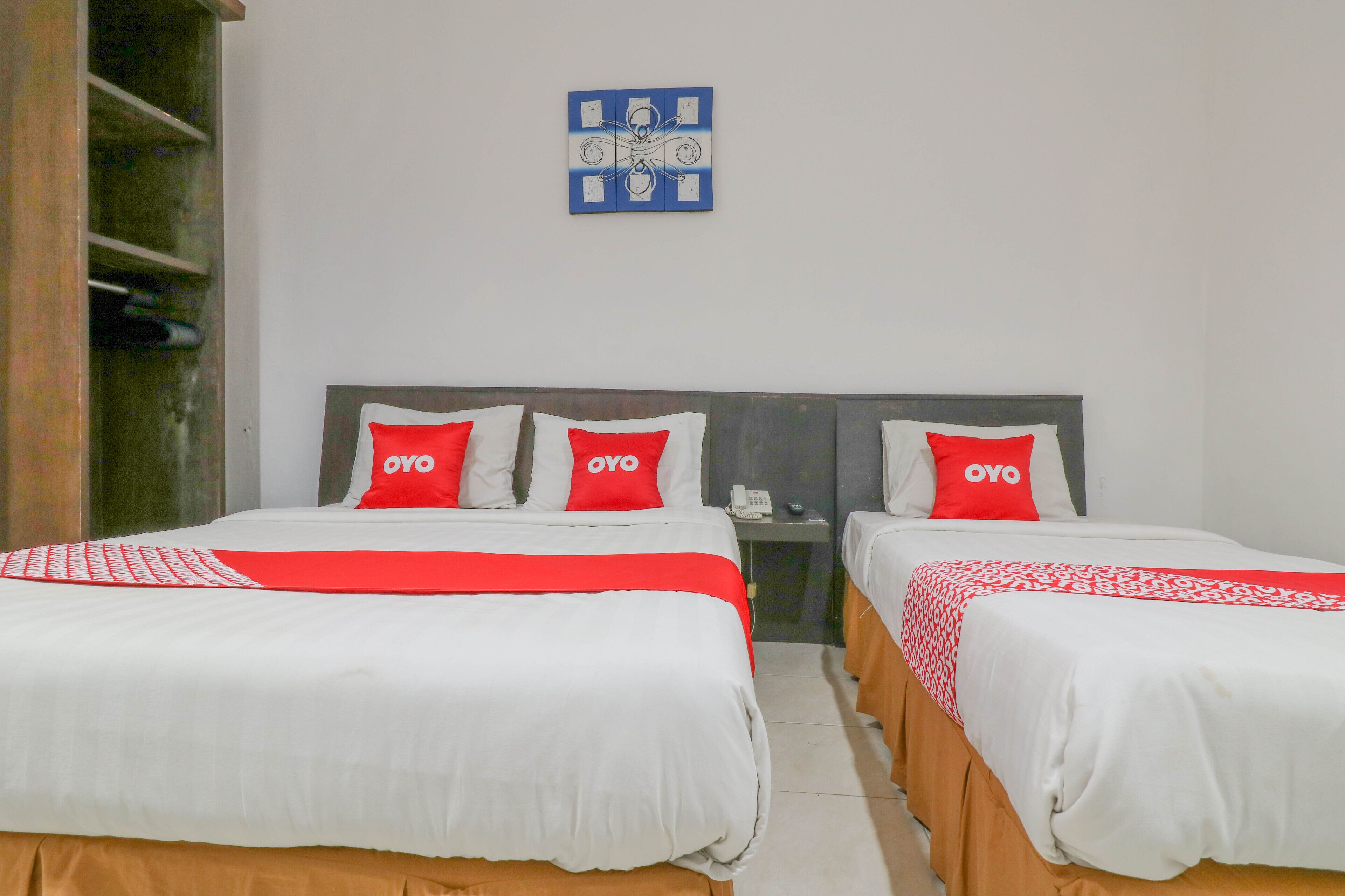 OYO 1666 Grand Pudjawan Hotel
