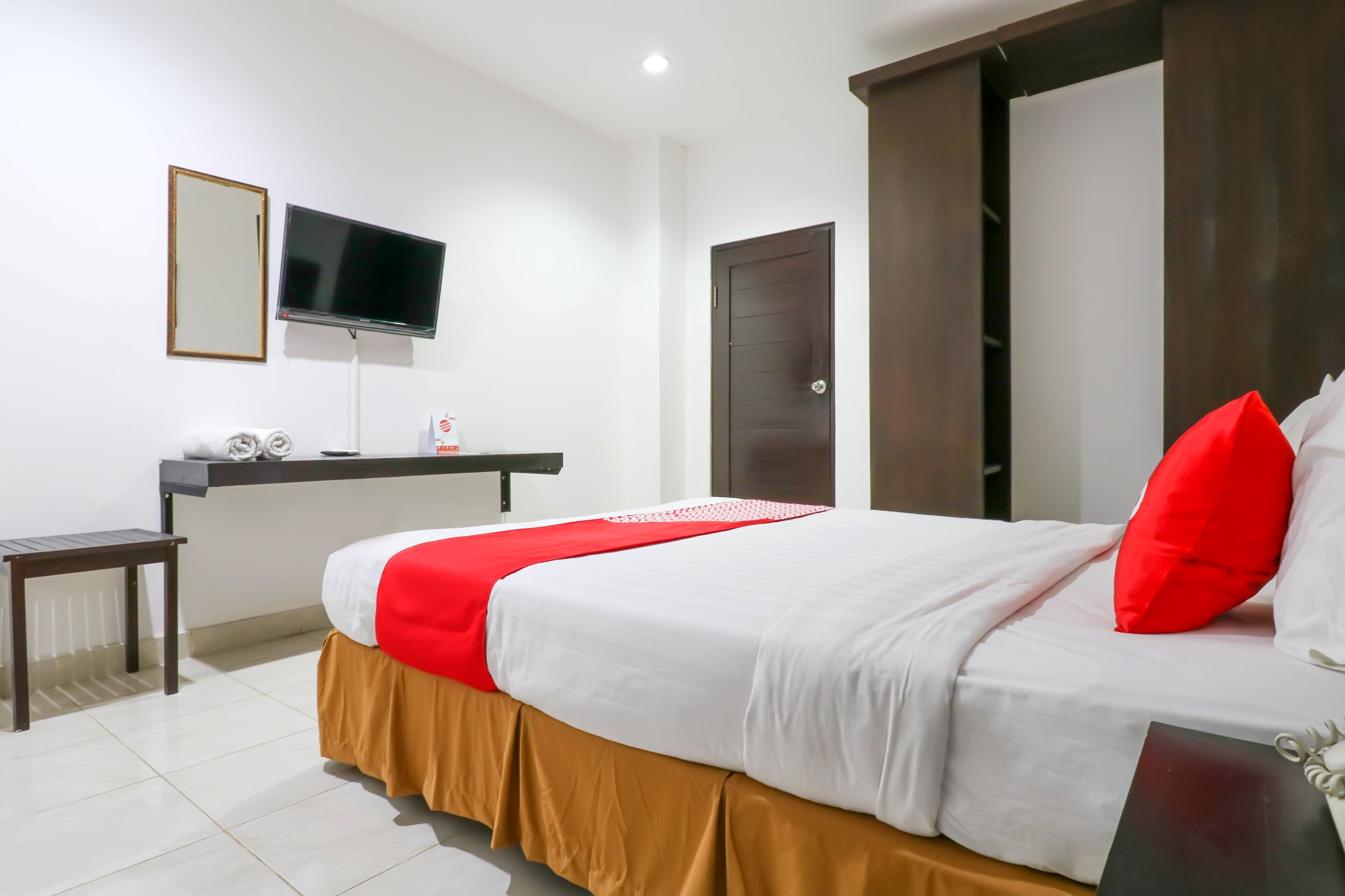 OYO 1666 Grand Pudjawan Hotel