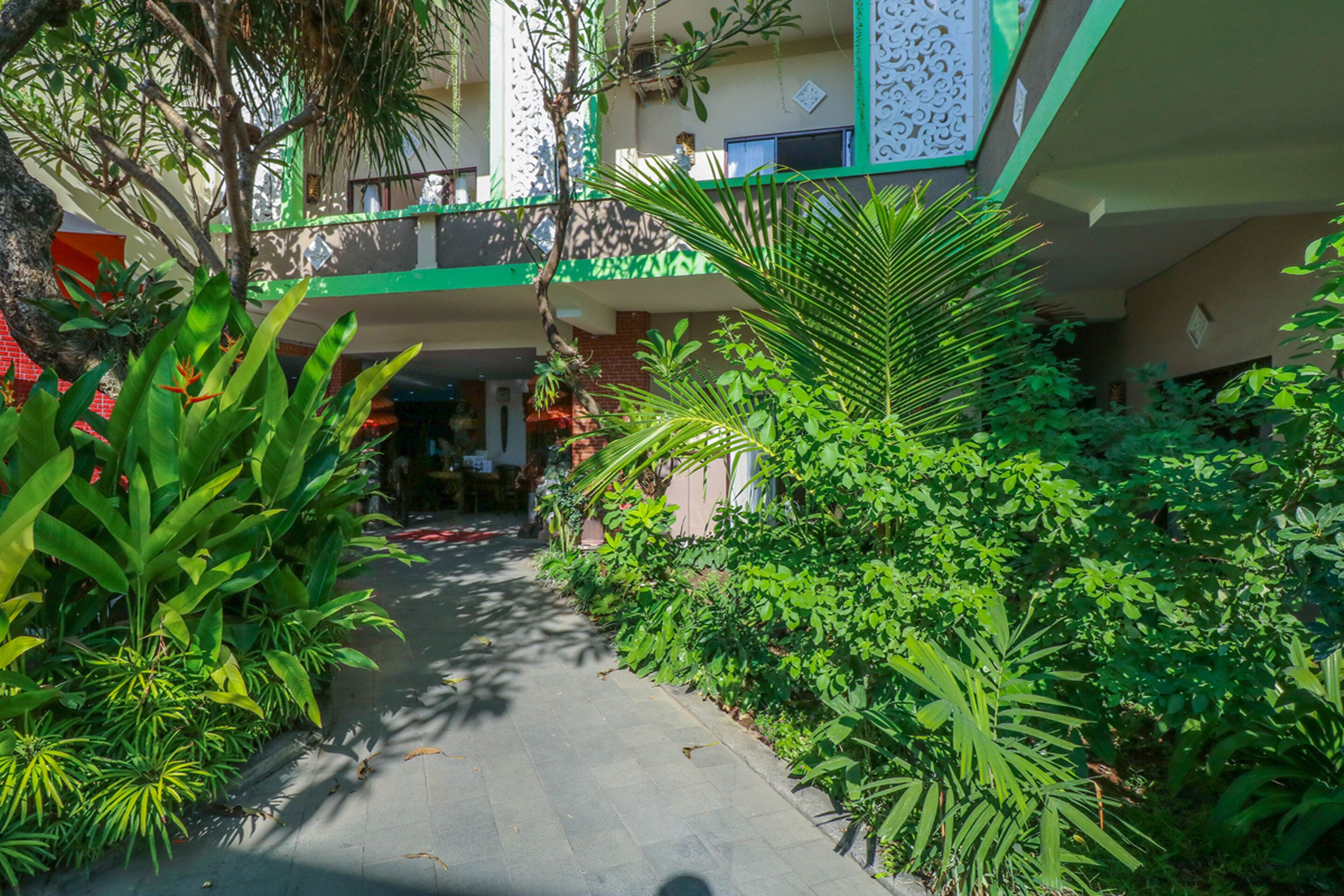 OYO 1666 Grand Pudjawan Hotel