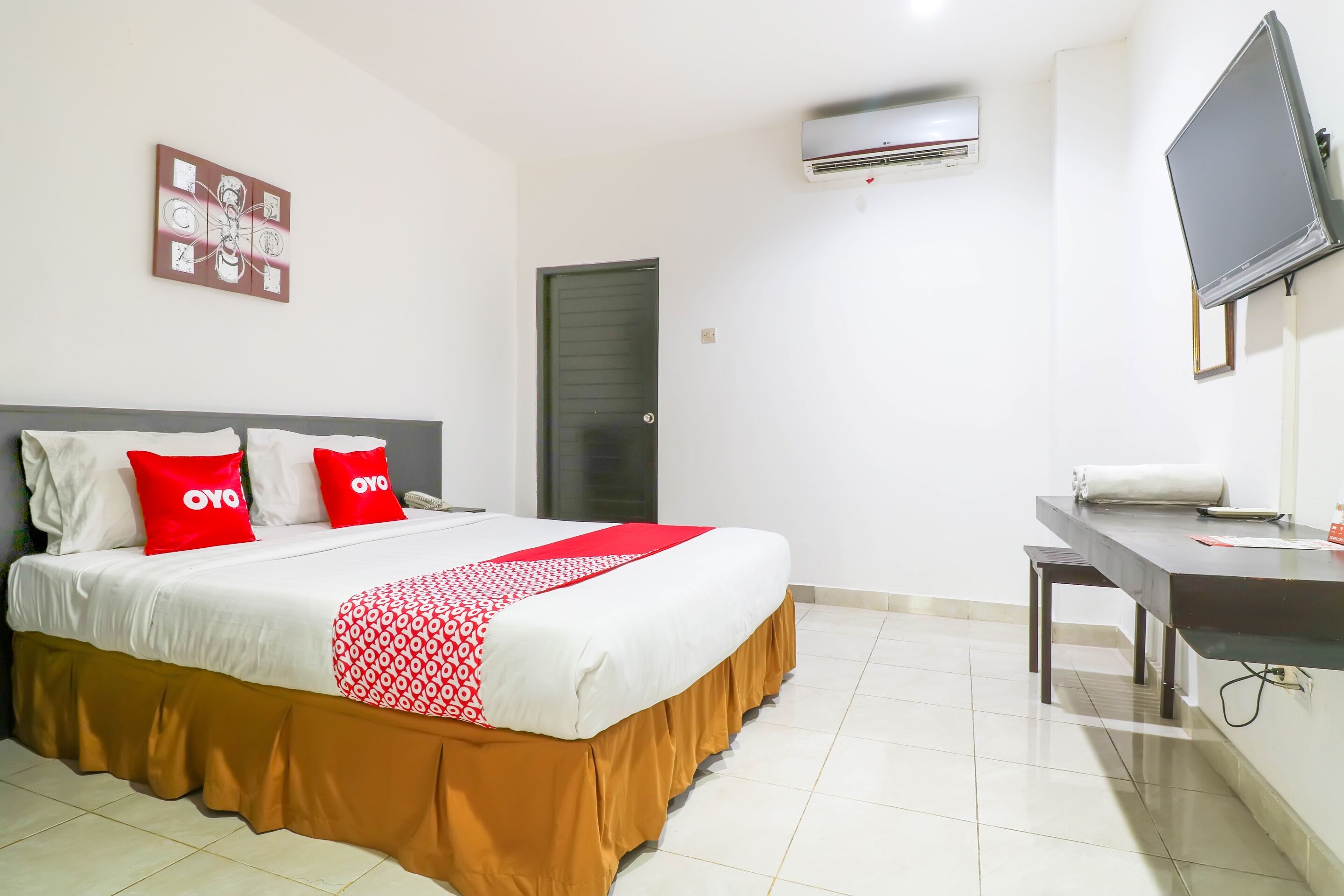 OYO 1666 Grand Pudjawan Hotel