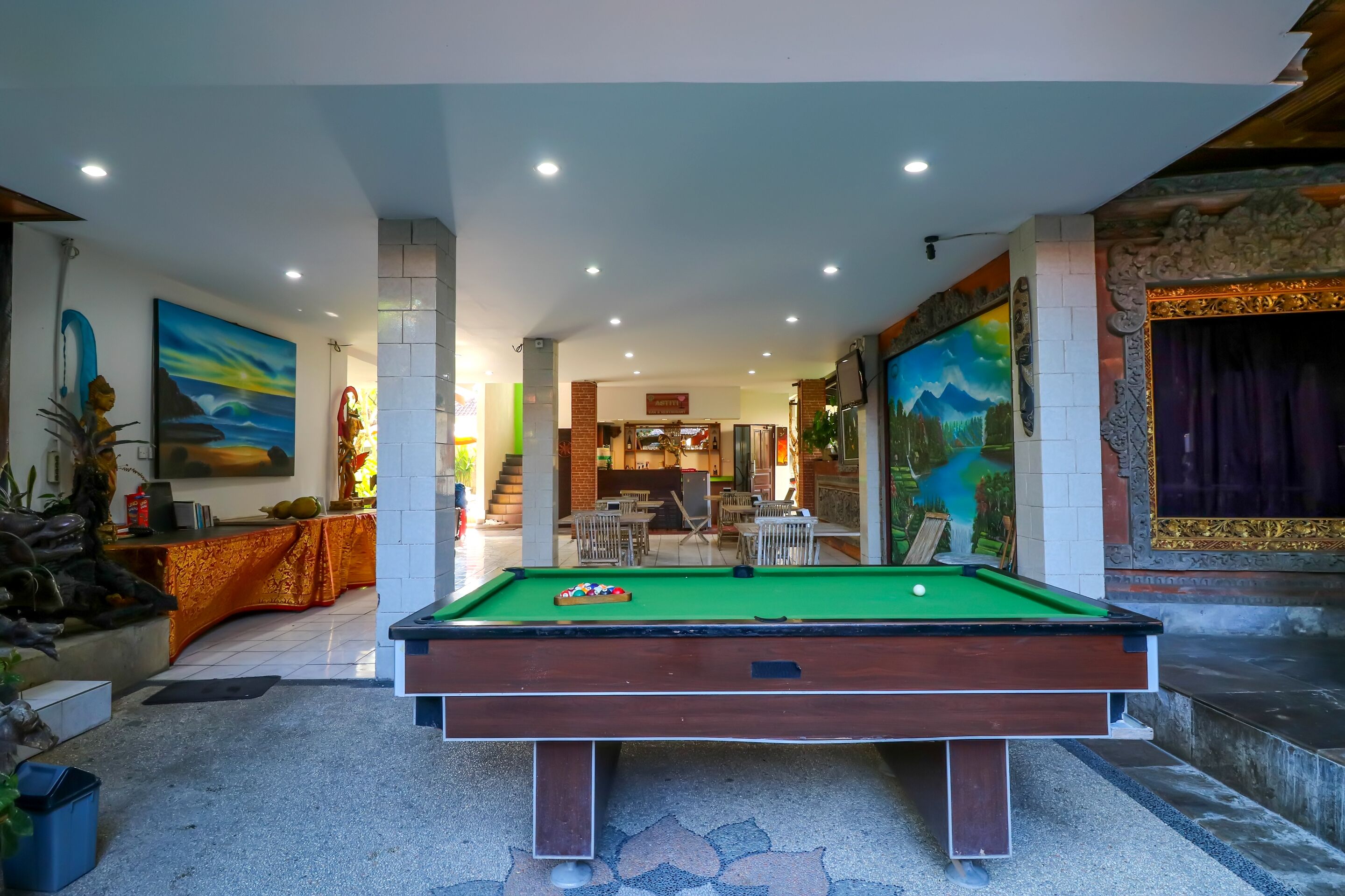 OYO 1666 Grand Pudjawan Hotel