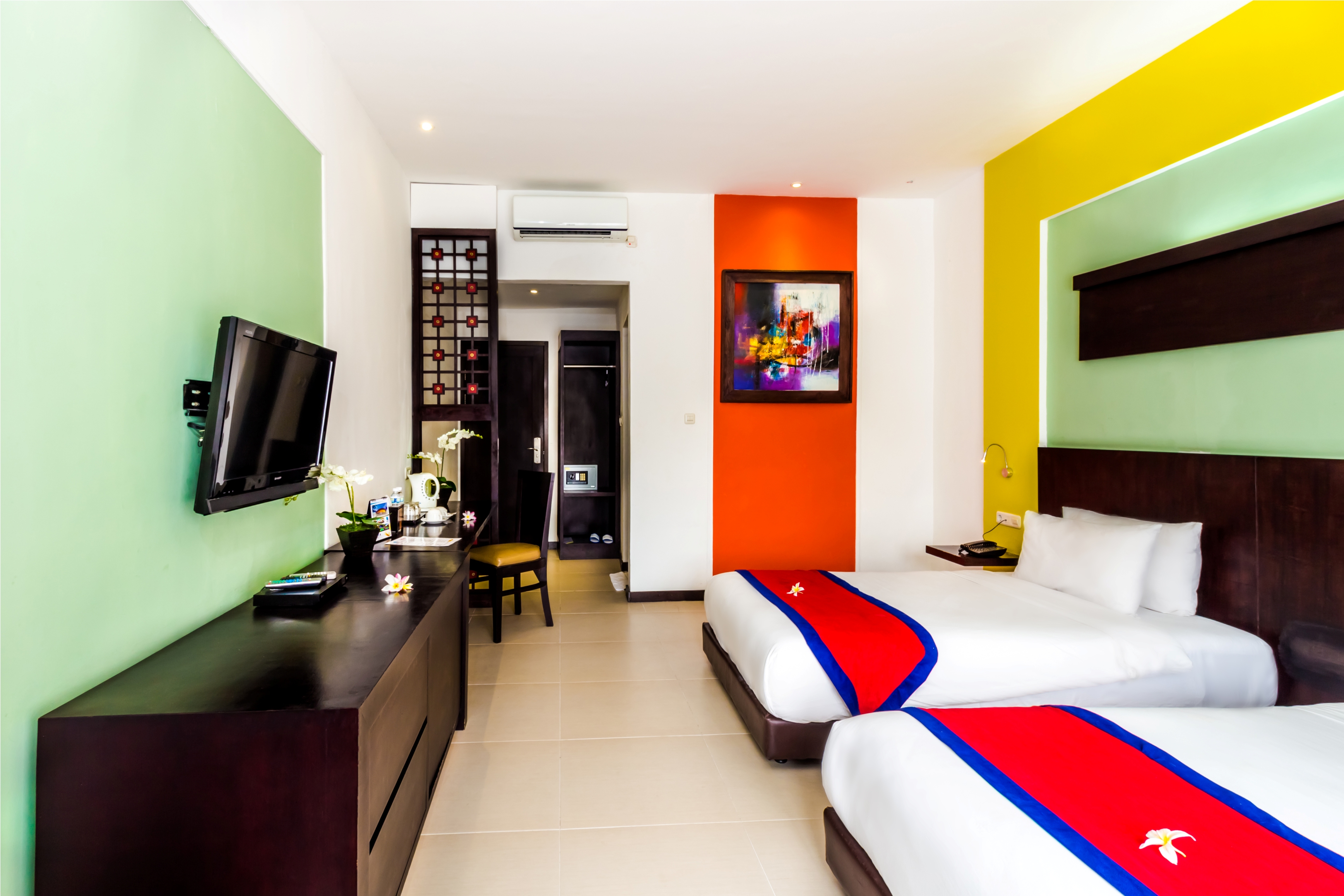 Ozz Hotel Kuta Bali