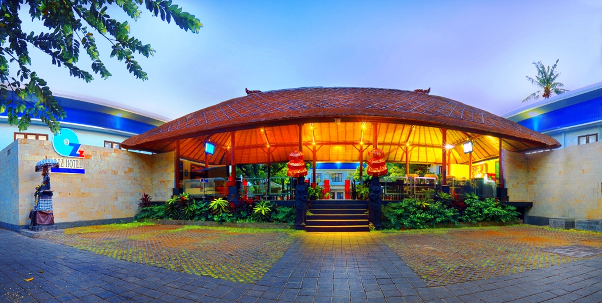 Ozz Hotel Kuta Bali