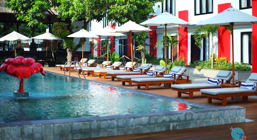 Ozz Hotel Kuta Bali