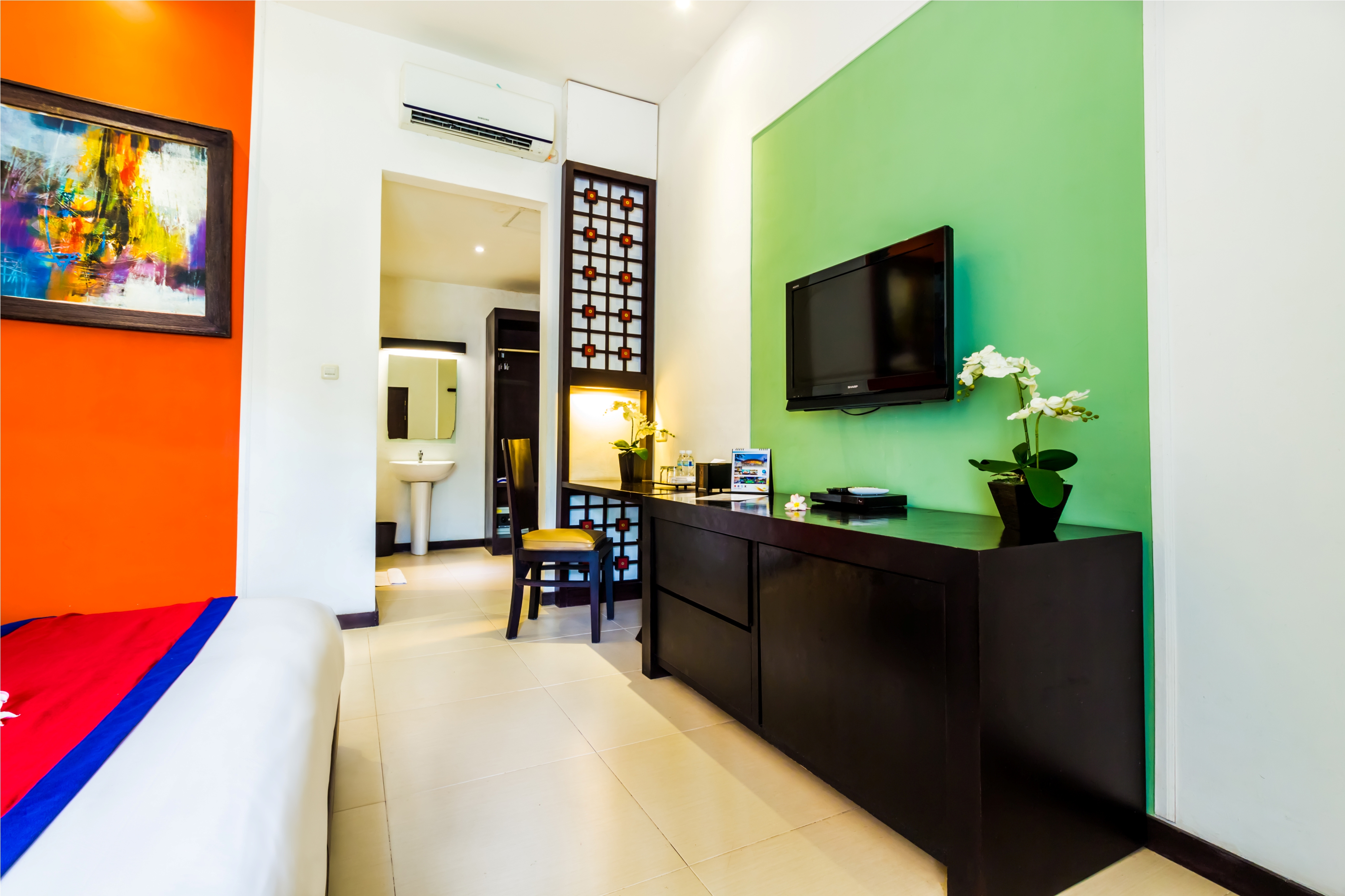 Ozz Hotel Kuta Bali