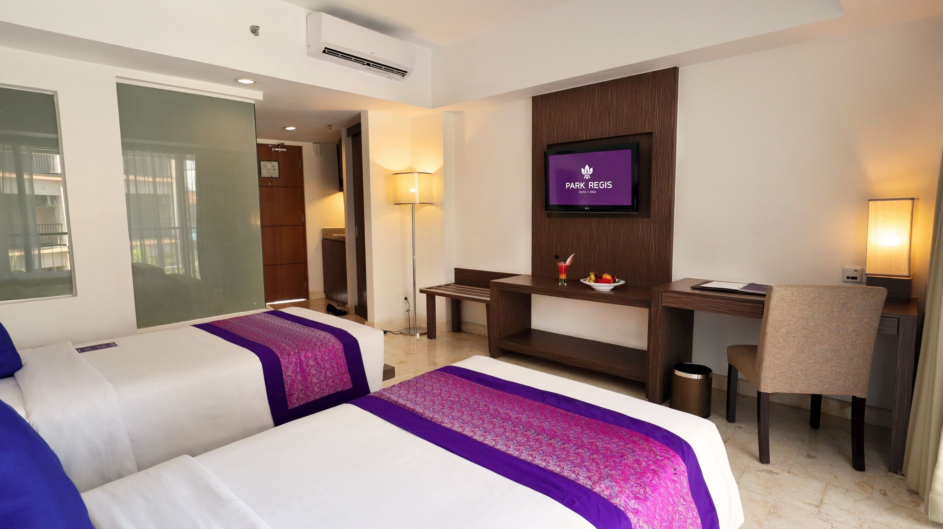 Cross Vibe Paasha Atelier Bali Kuta