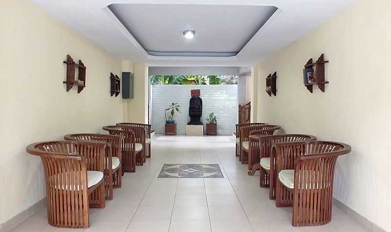 Palm Beach Hotel Bali