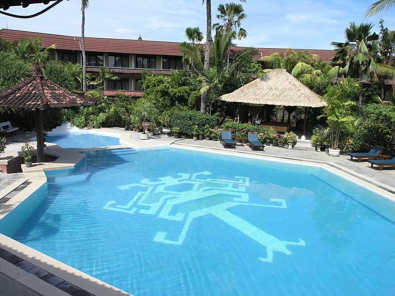 Palm Beach Hotel Bali