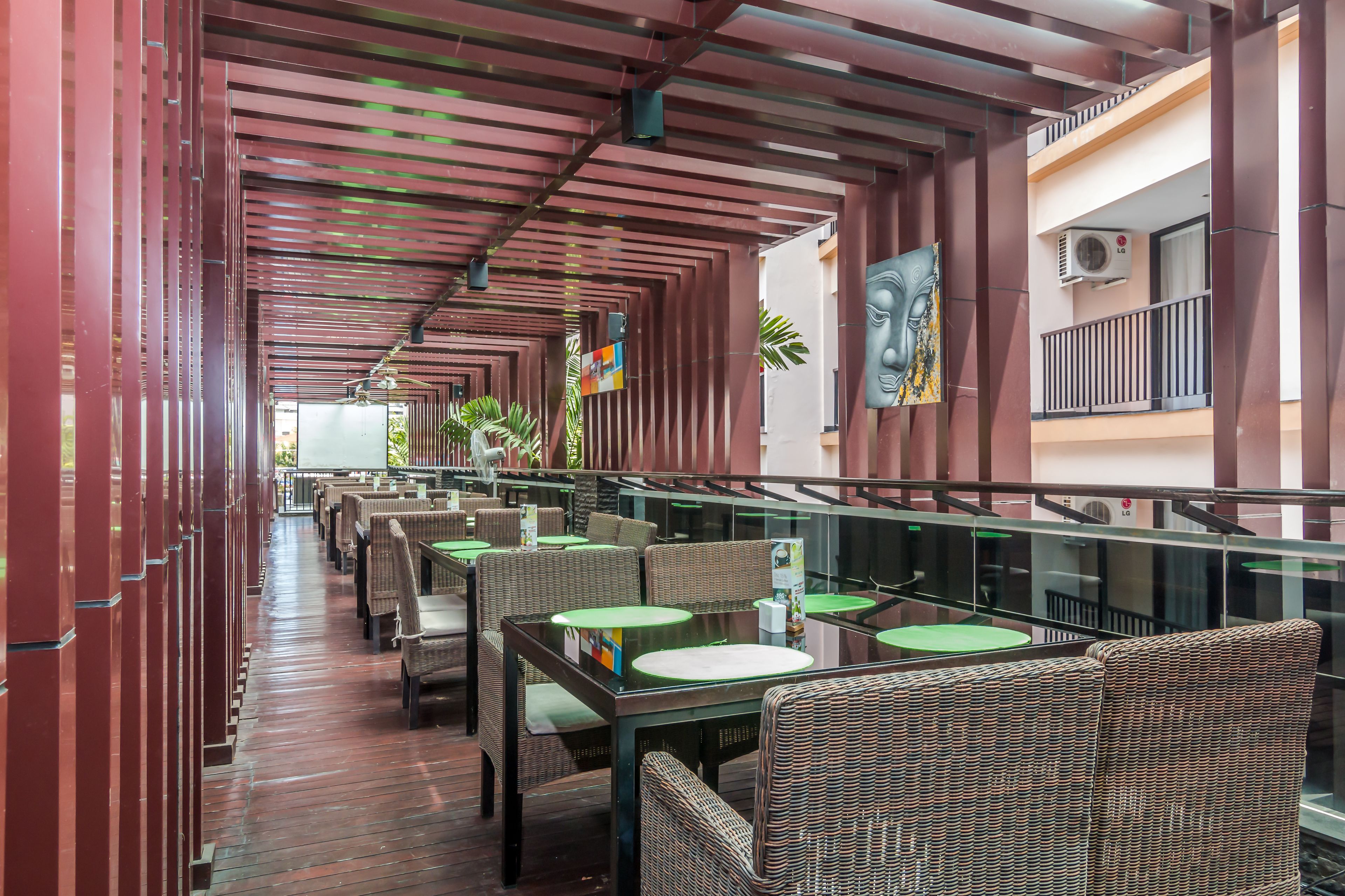 Park Regis Kuta Bali by ZEN Rooms