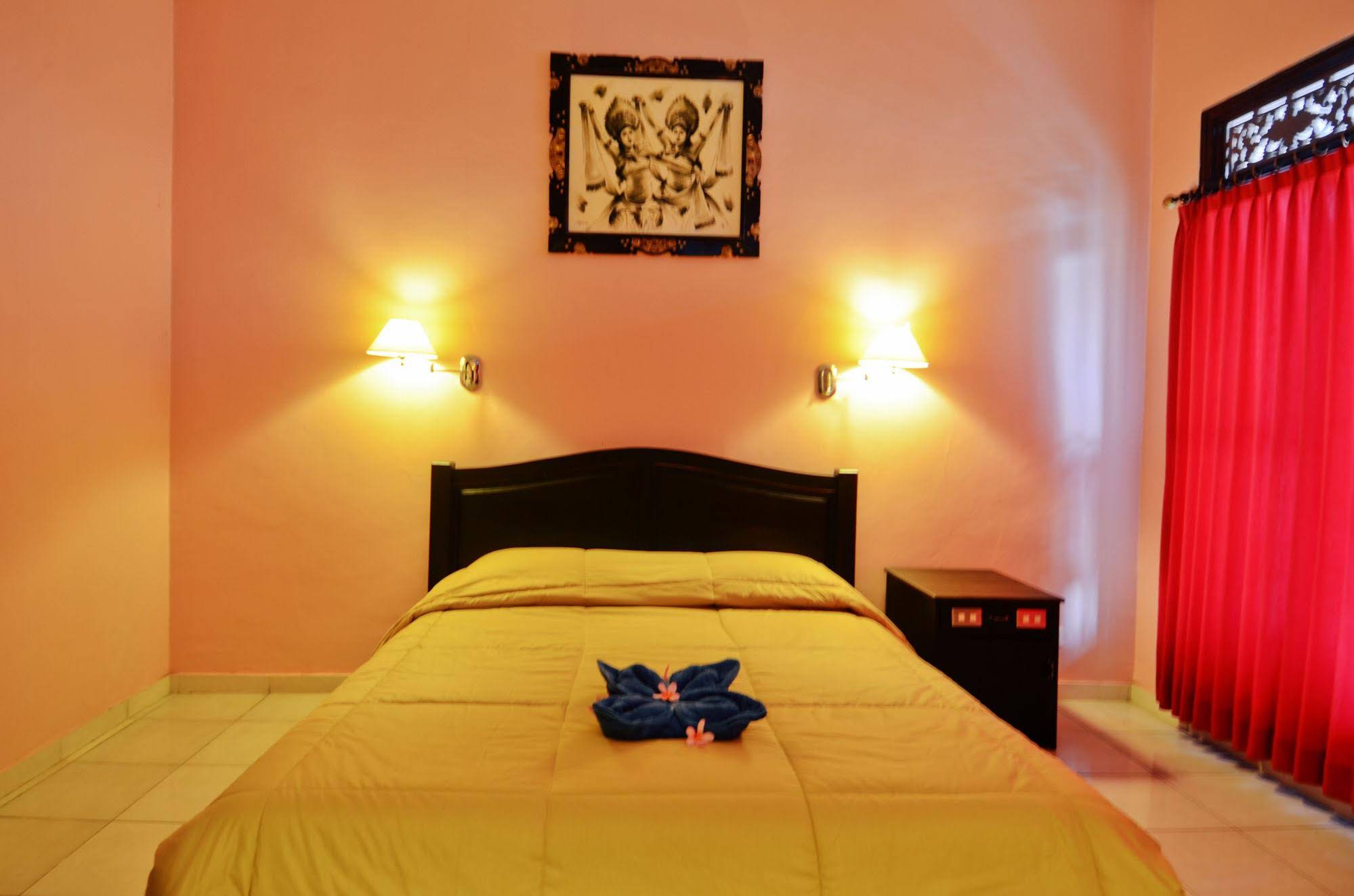 Pesona Beach Inn