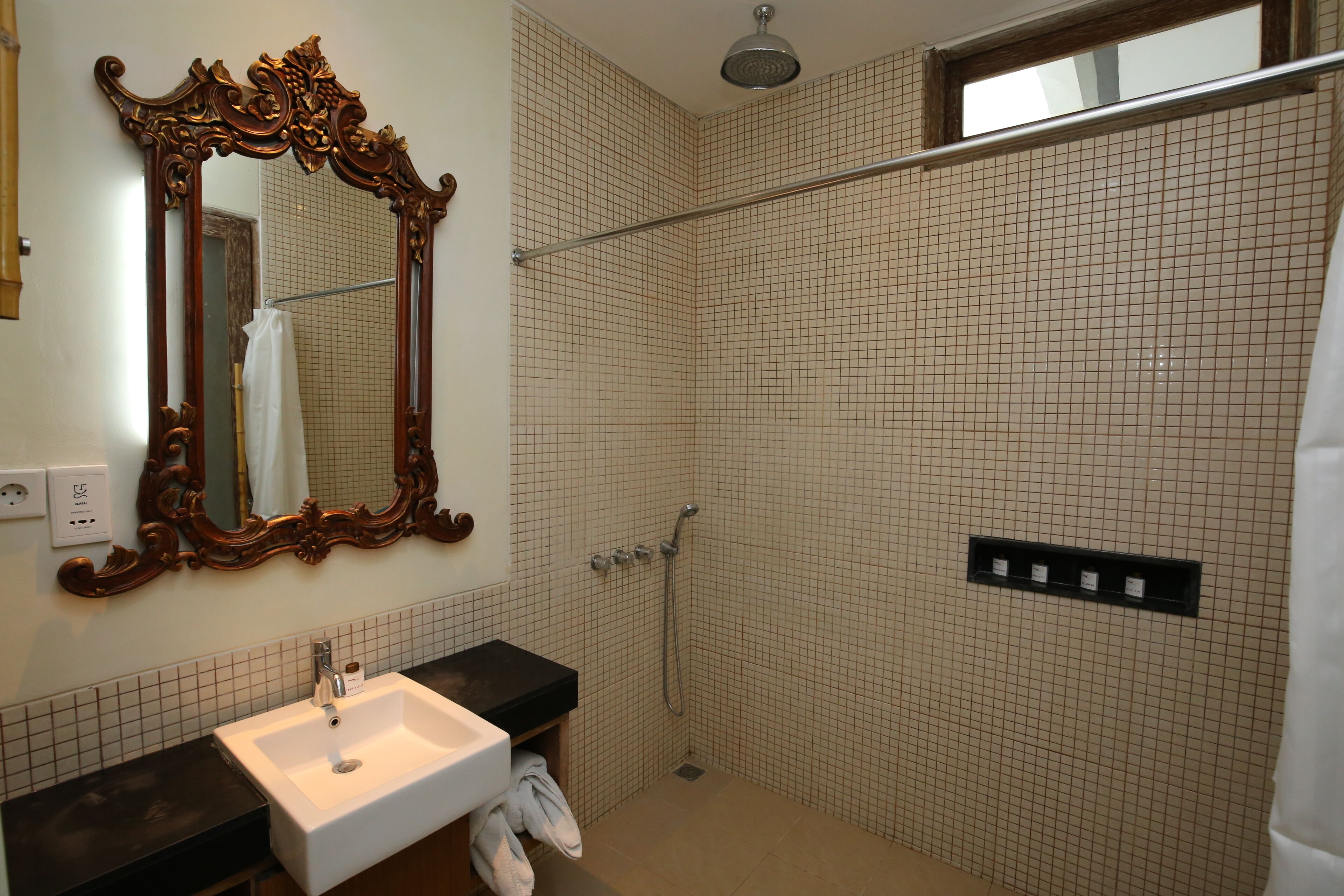 Pondok Sari Hotel