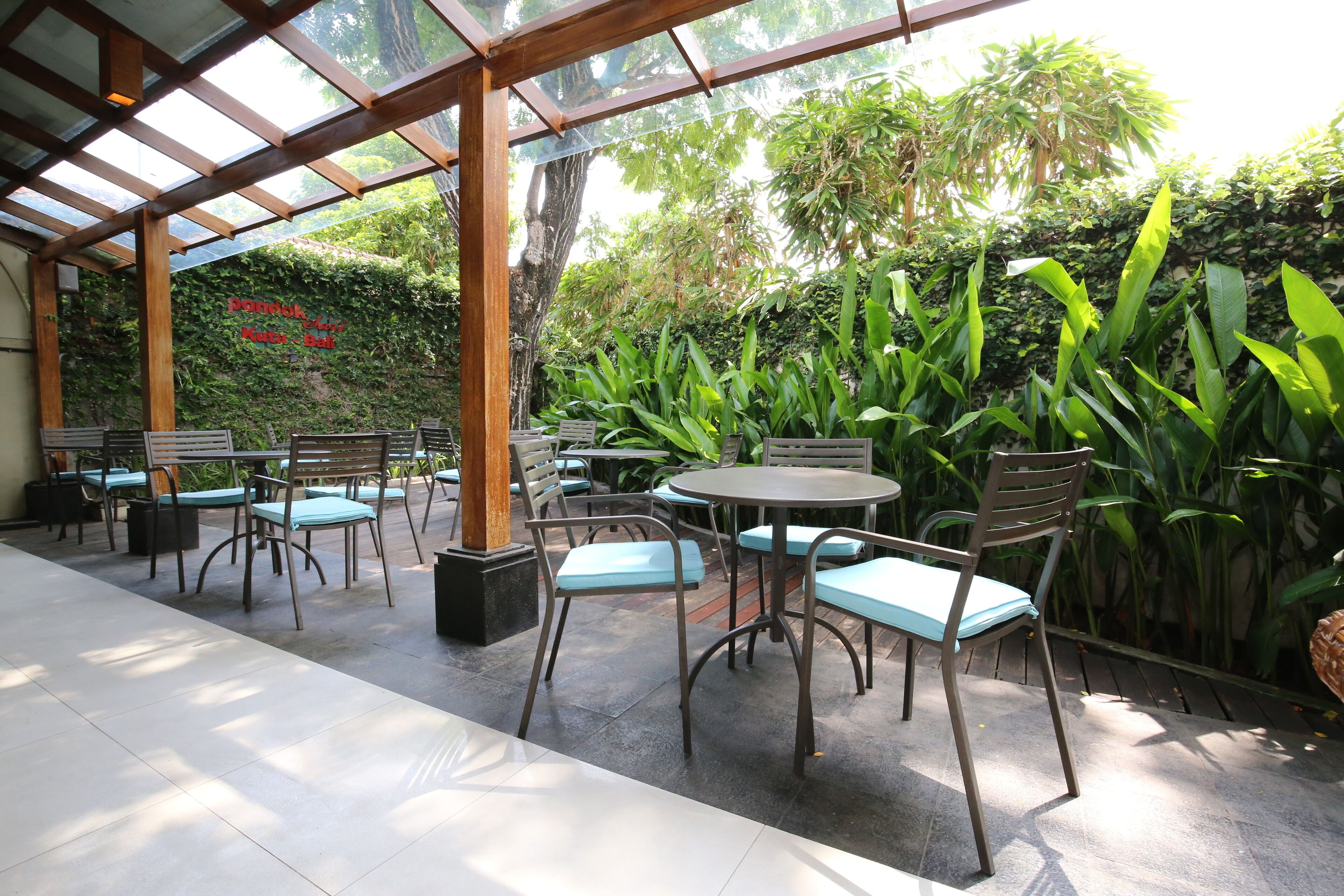 Pondok Sari Hotel
