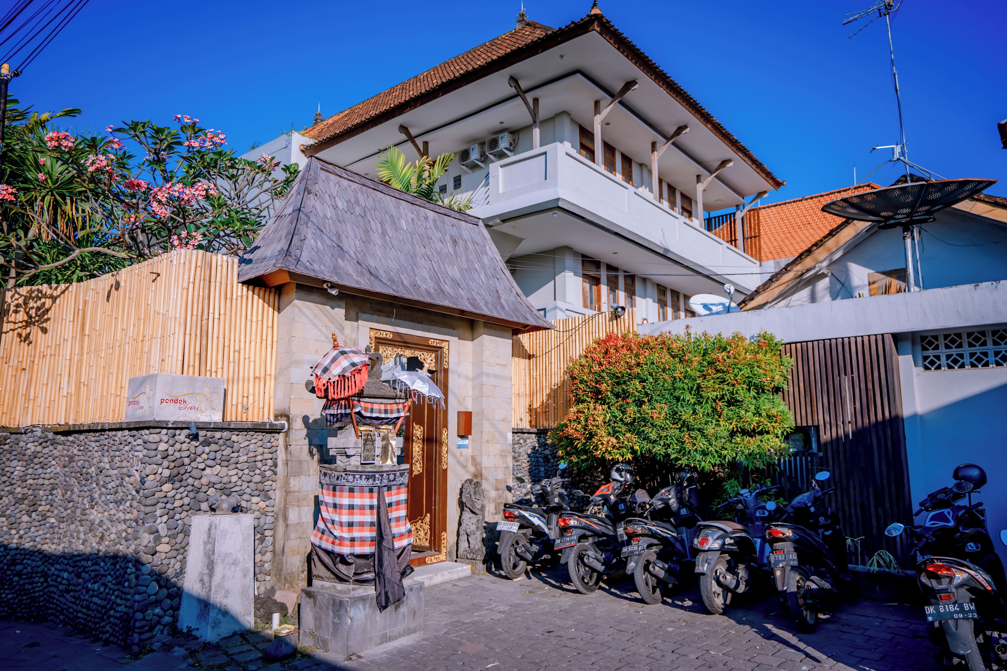 Pondok Sari Hotel